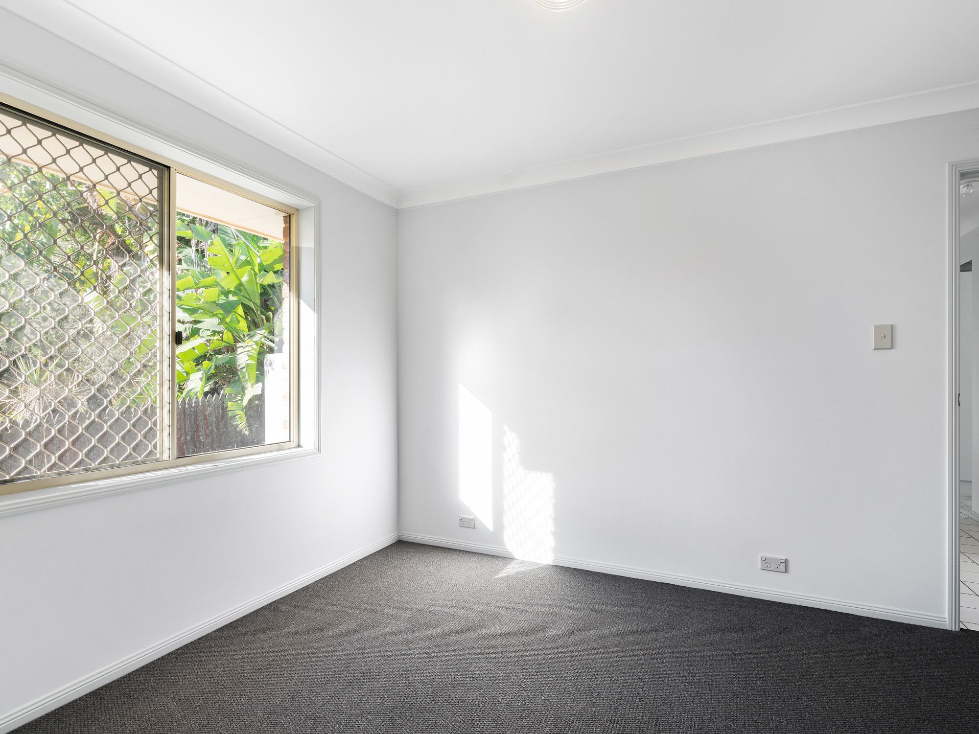 19 Pendara Crescent — photo 6 of 12