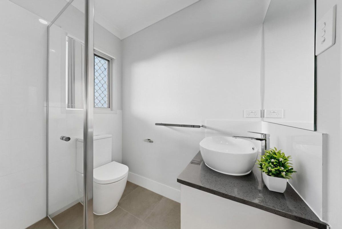 18 Tamarind Street — photo 8 of 8