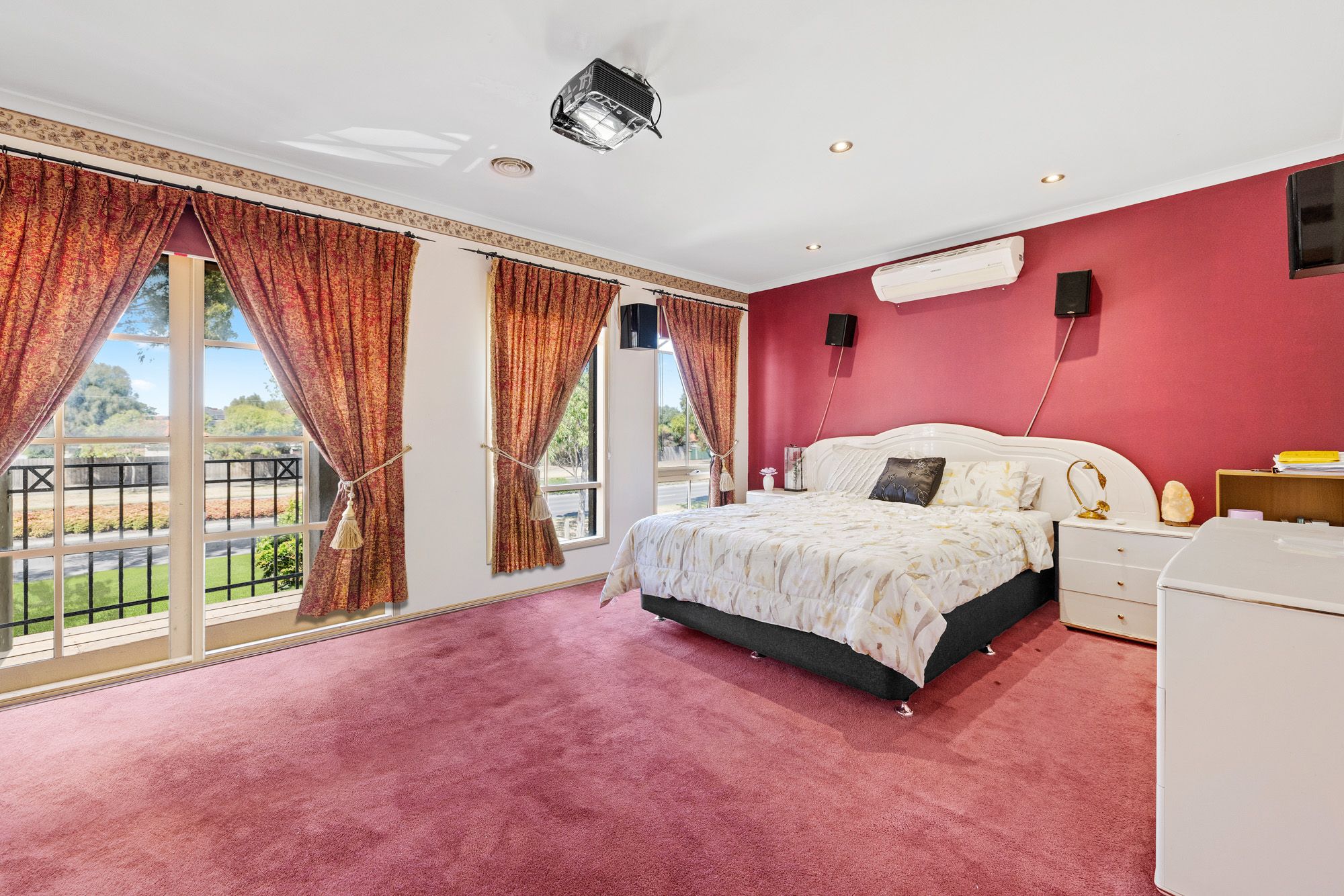 10 Castleton Avenue, Tarneit, VIC 3029