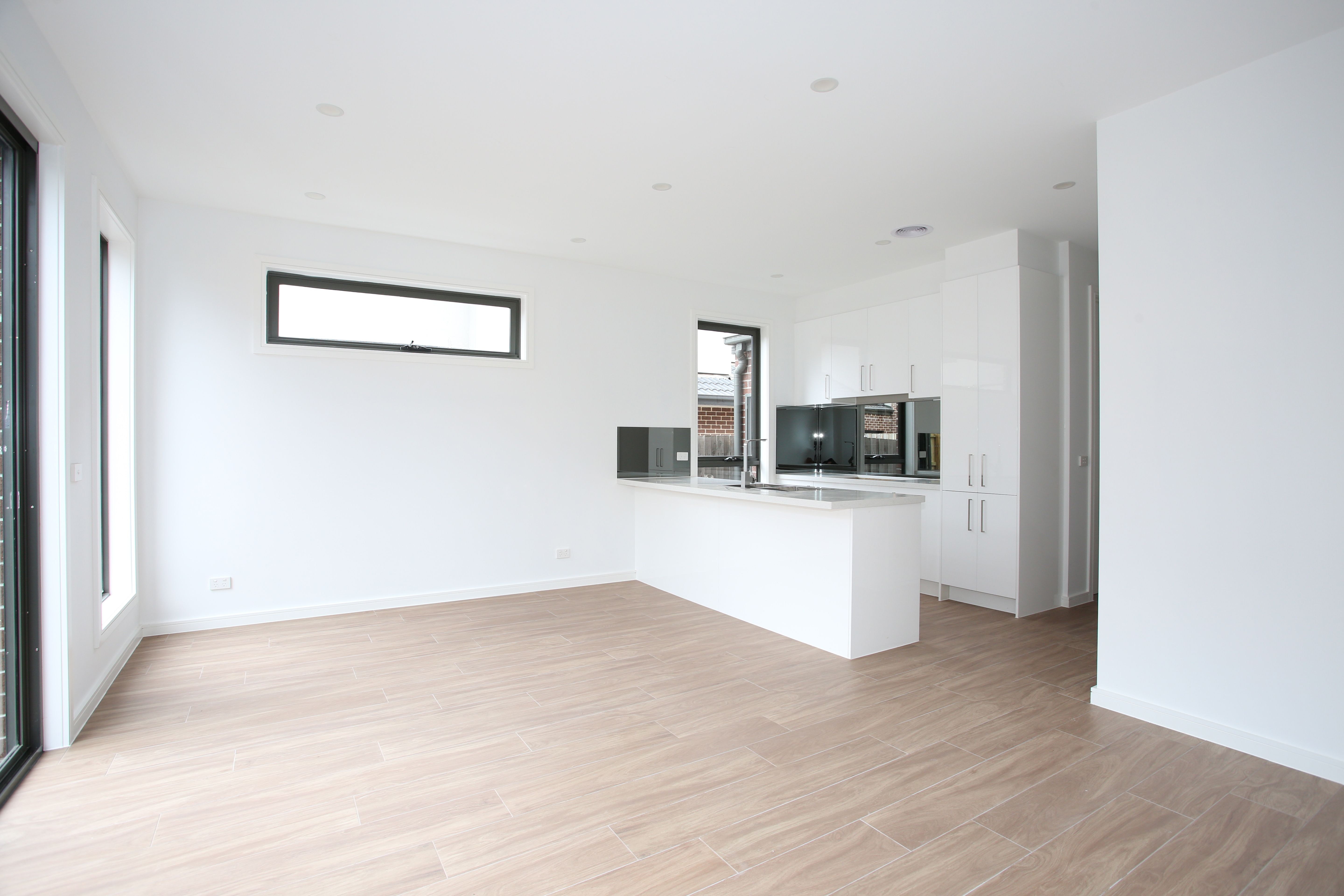 1/15 Wallace Avenue, Oakleigh South, VIC 3167