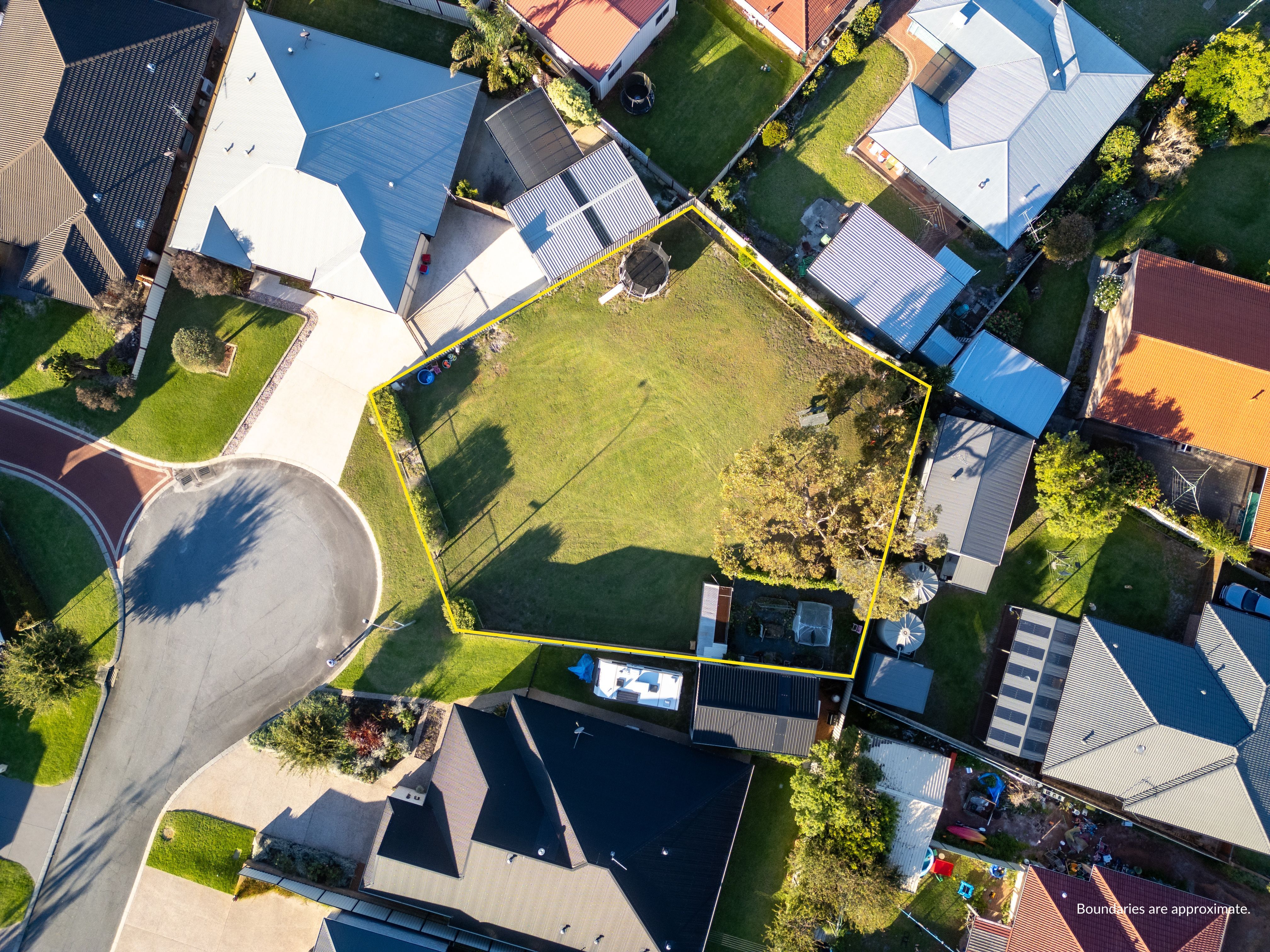 14 Corine Way, Bayonet Head, WA 6330