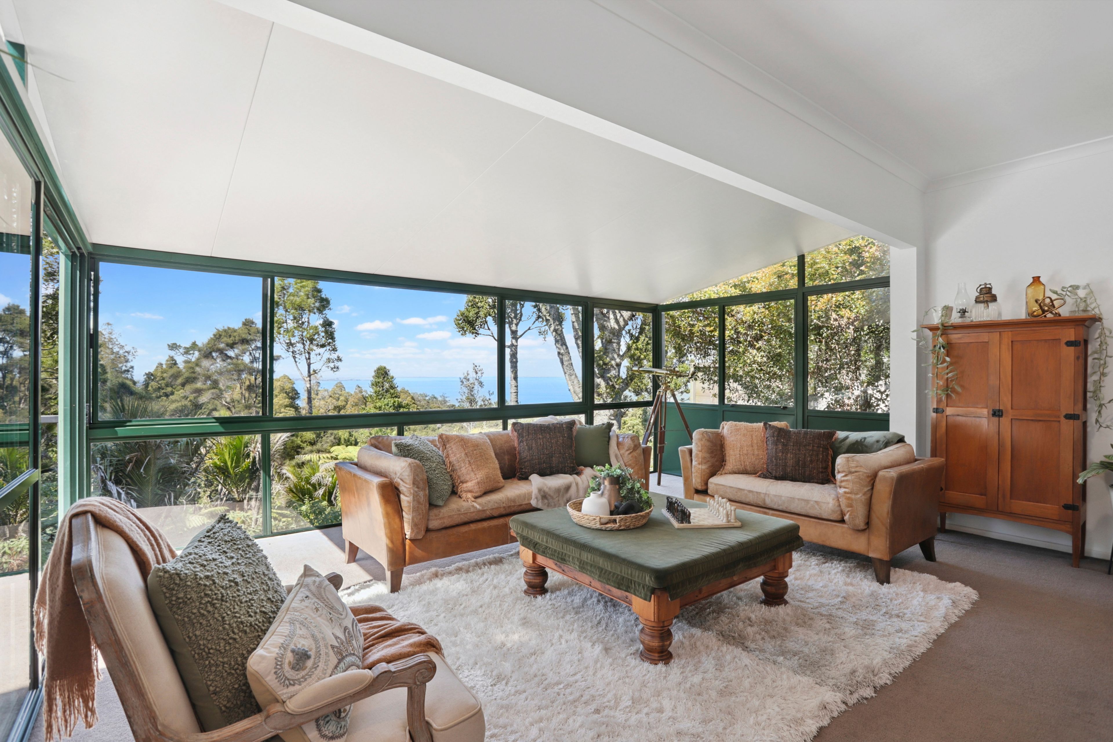 69 Takahe Road, Titirangi, Waitakere City