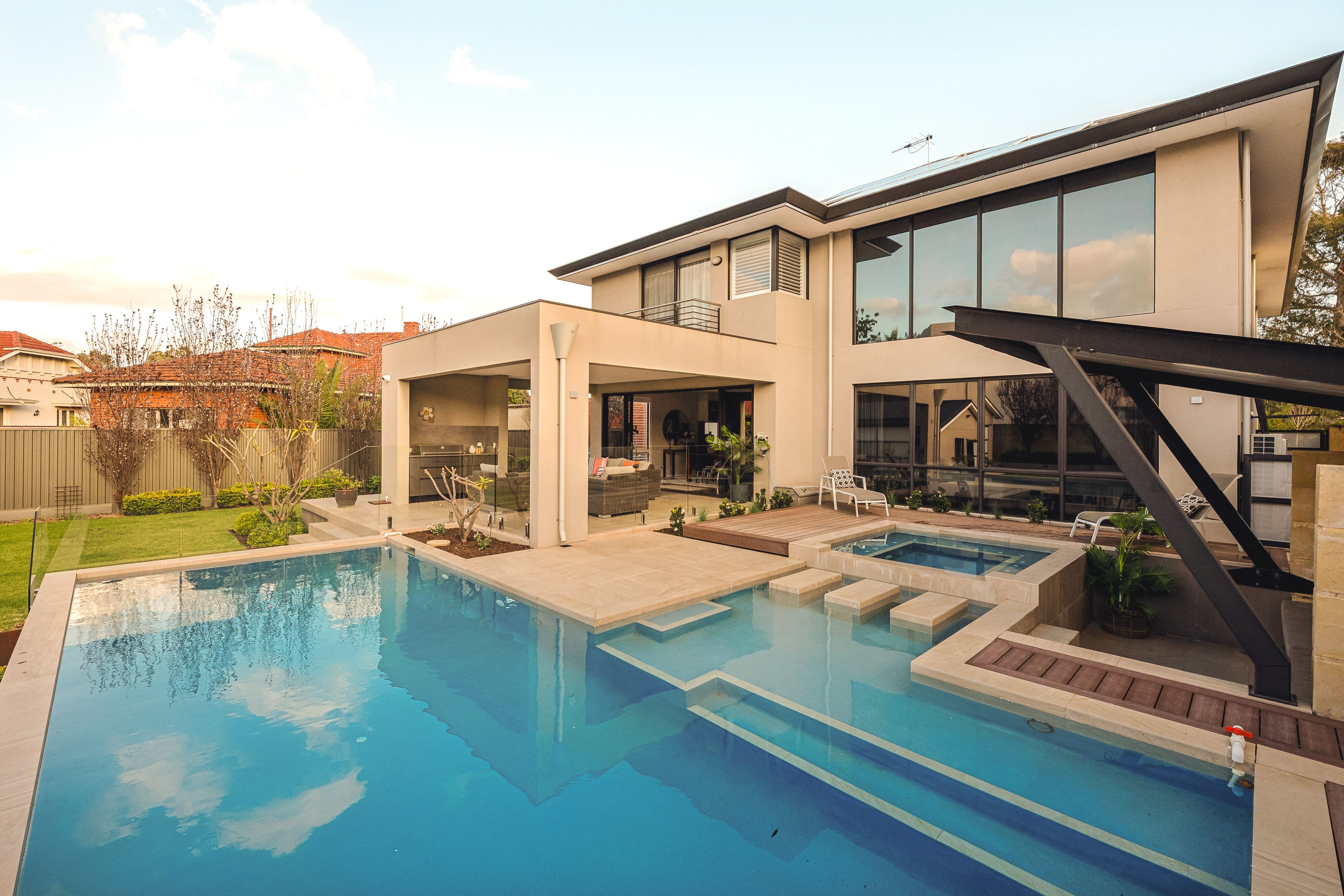 1 Waratah Avenue — photo from Ray White Dalkeith Claremont Fremantle - Dalkeith Location