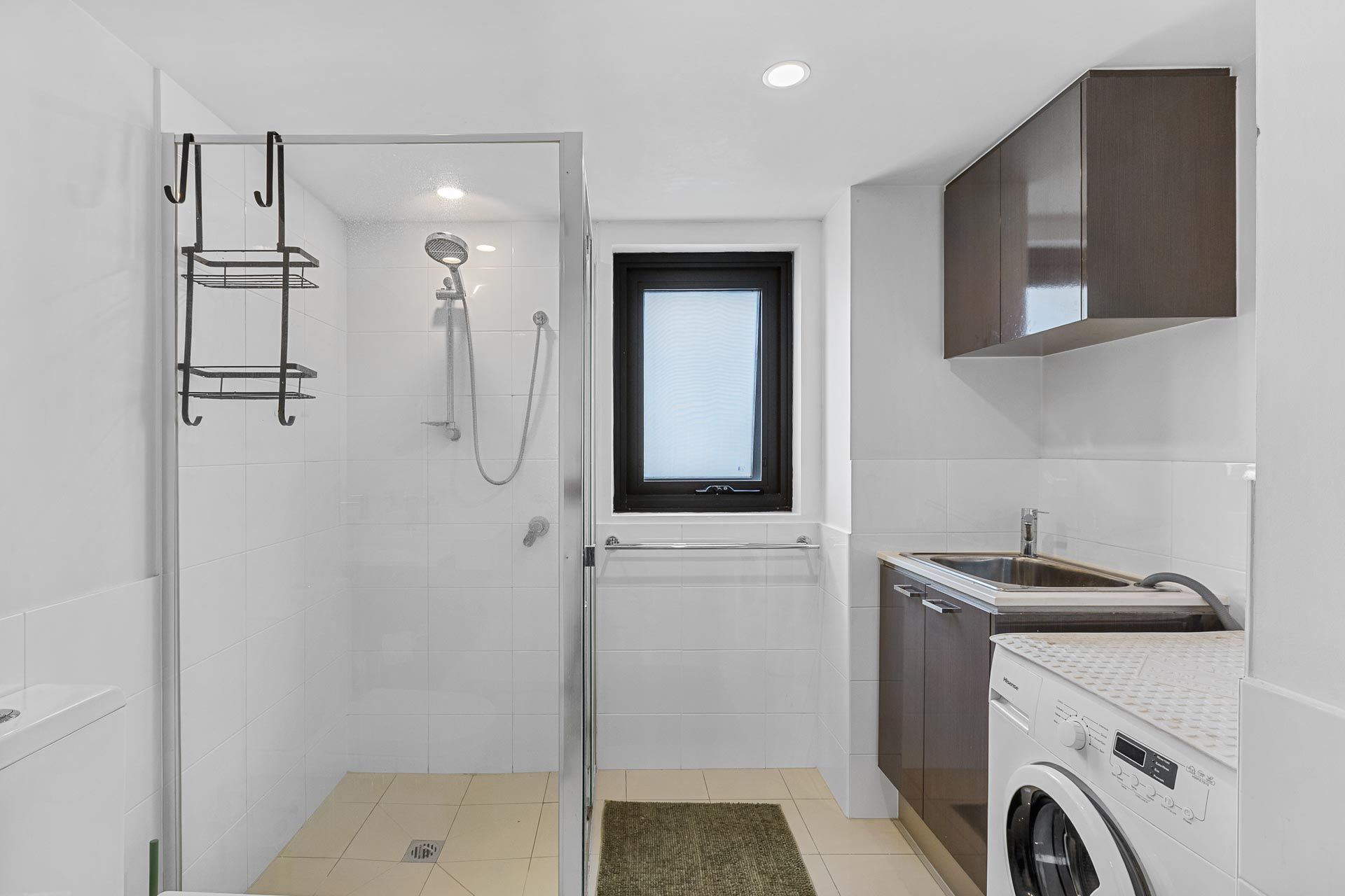 90/1 Rowe Avenue — photo 12 of 30