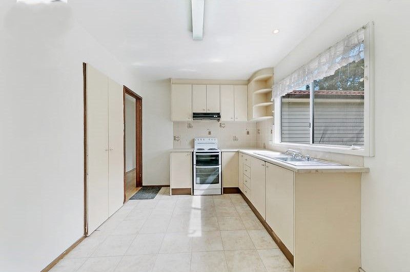 28 Banksia Street — photo 5 of 7