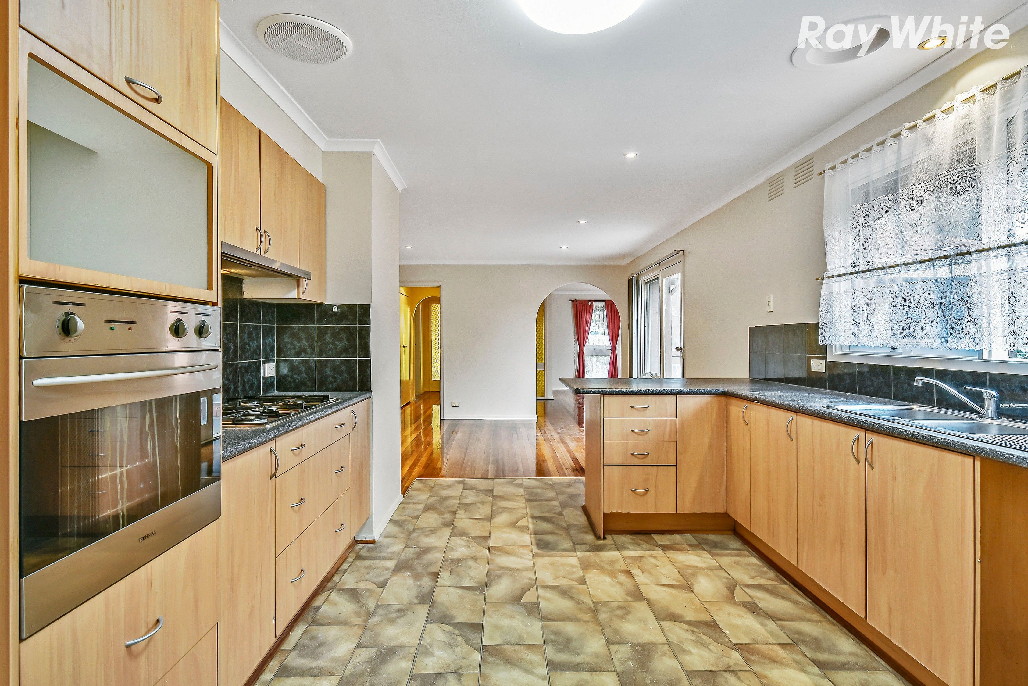 41 Amesbury Avenue, Wantirna, VIC 3152