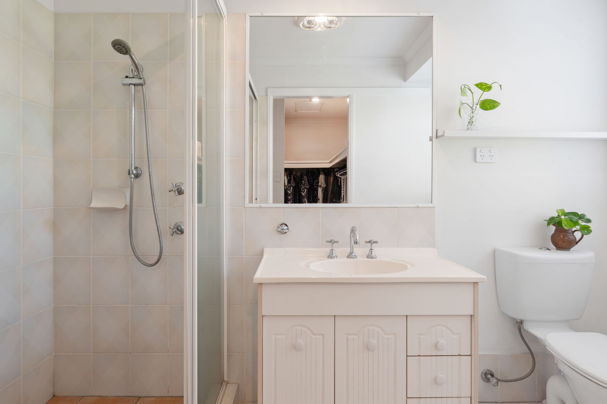 38 Beaconsfield Drive — photo 15 of 30