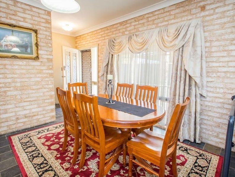 2/266 Borella Road — photo 9 of 12
