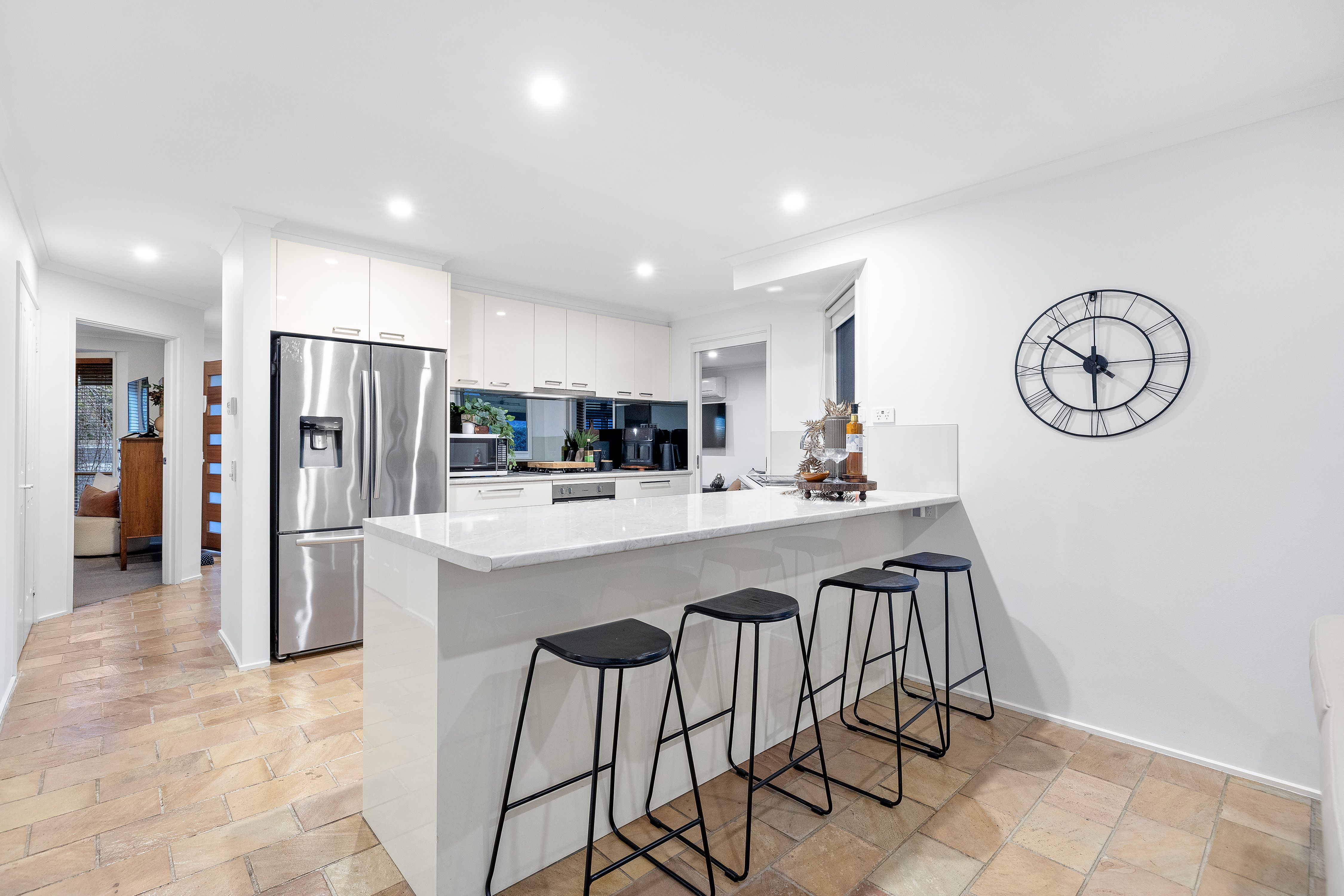 17 Colesbourne Court — photo 8 of 21