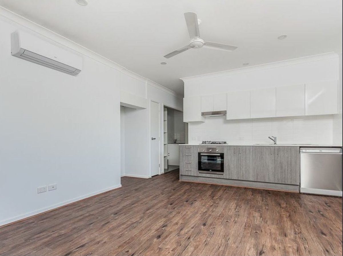 1/6 Mayfair Crescent, Kallangur, QLD 4503