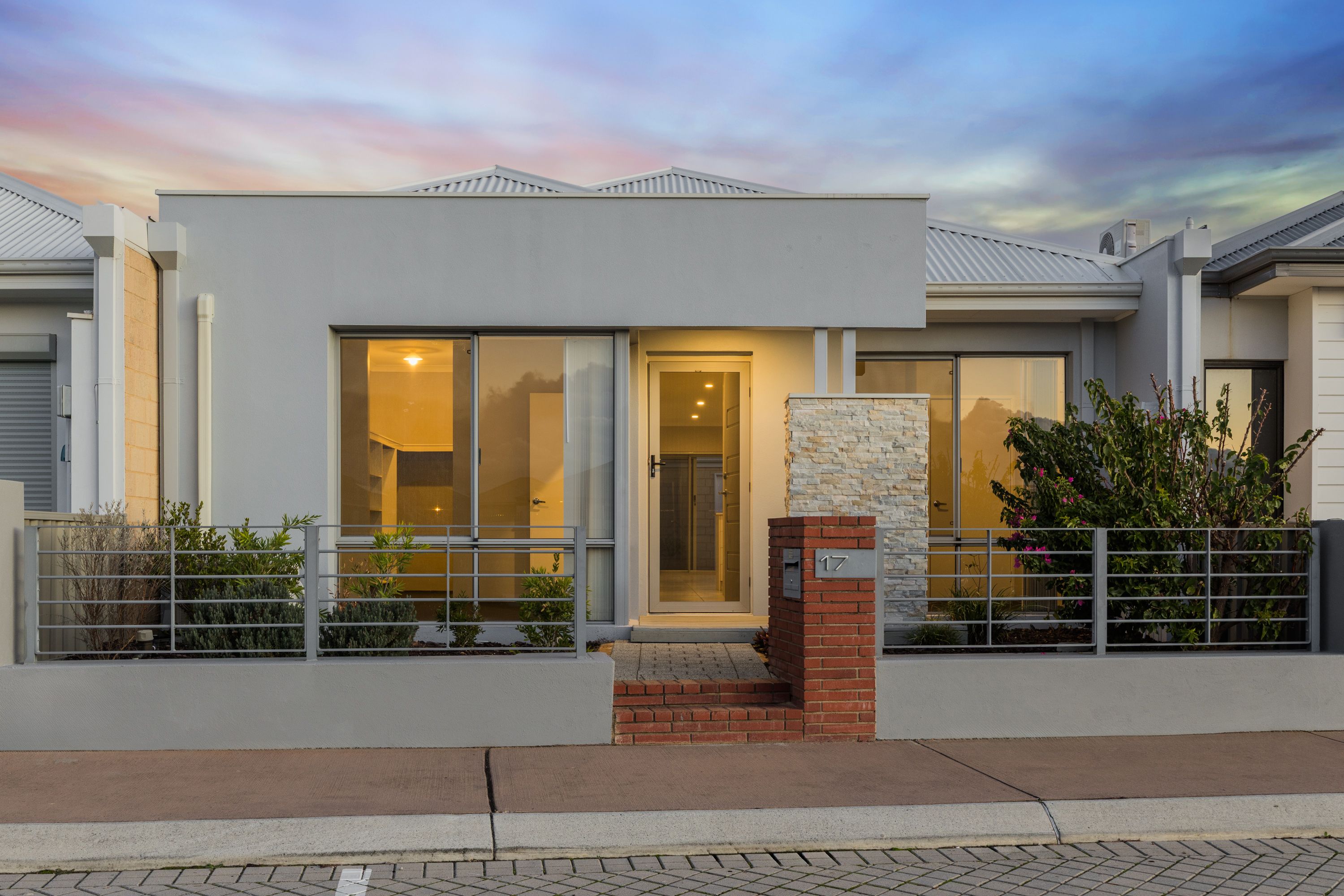 17 Carinata Crescent, Byford, WA 6122