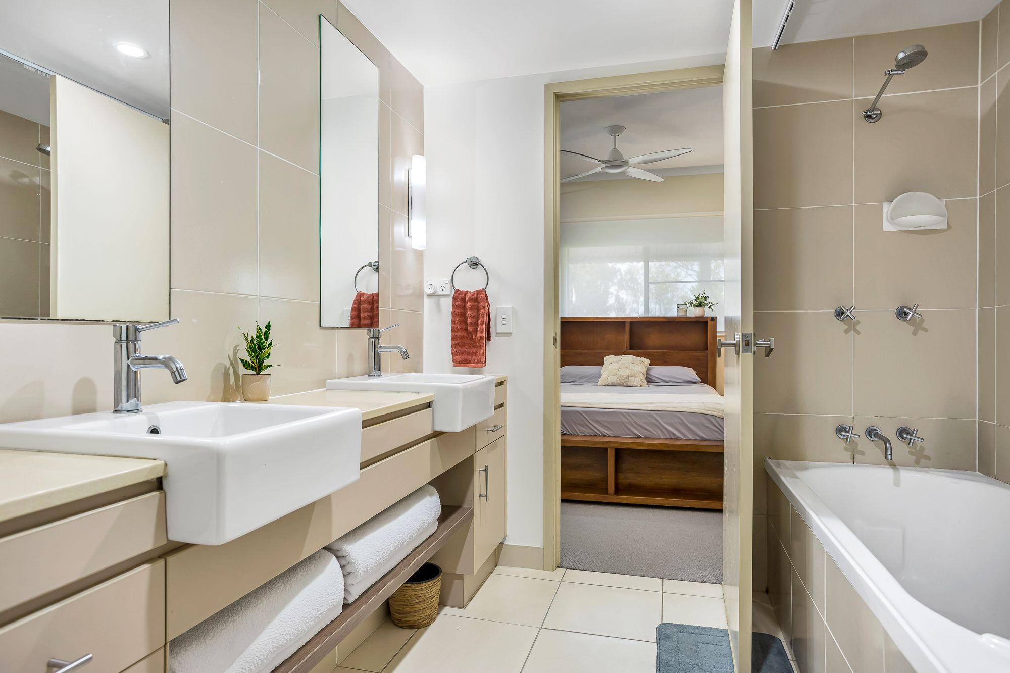 228/12 Gregory Street — photo 10 of 16