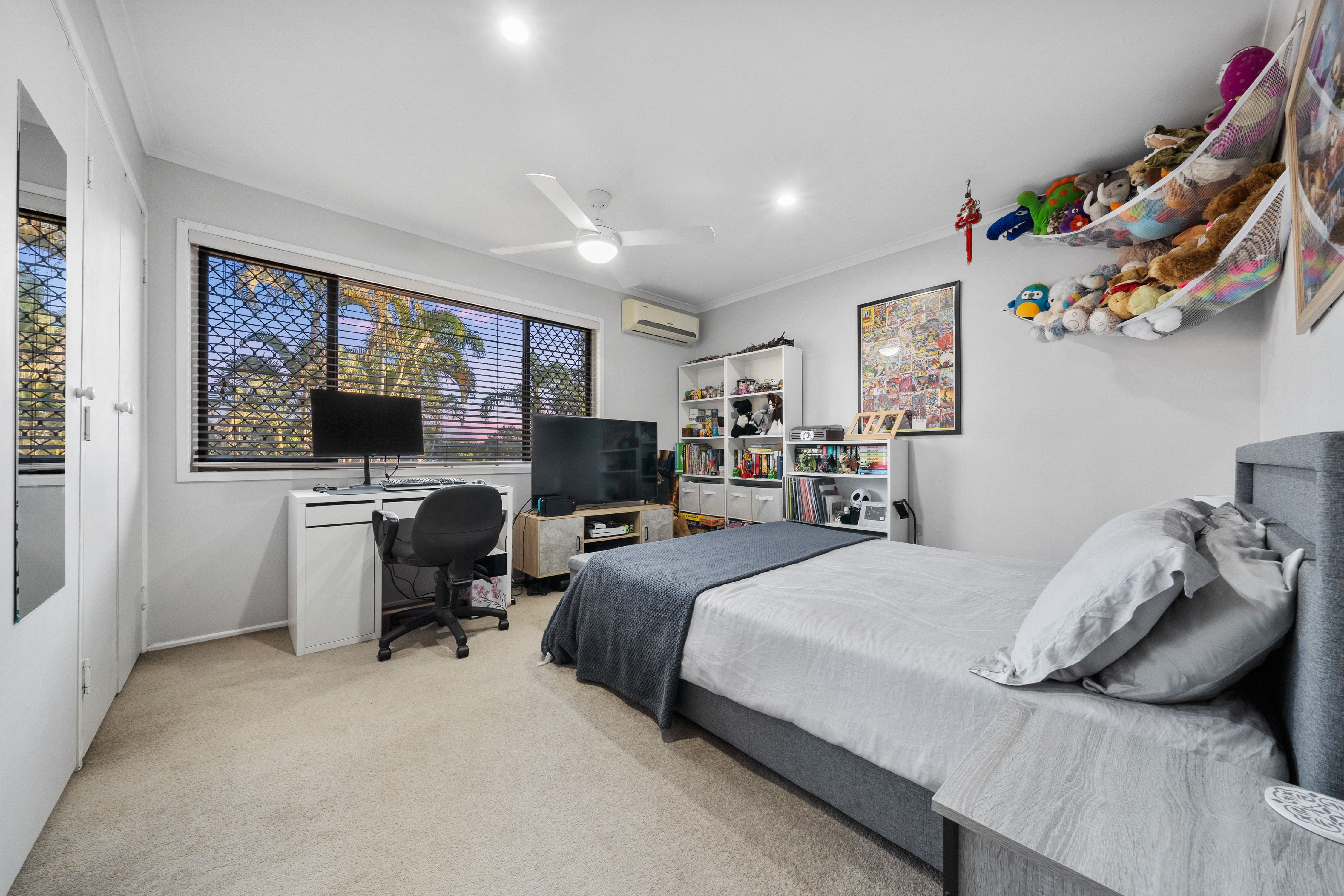 26/111 Barbaralla Drive — photo 12 of 21