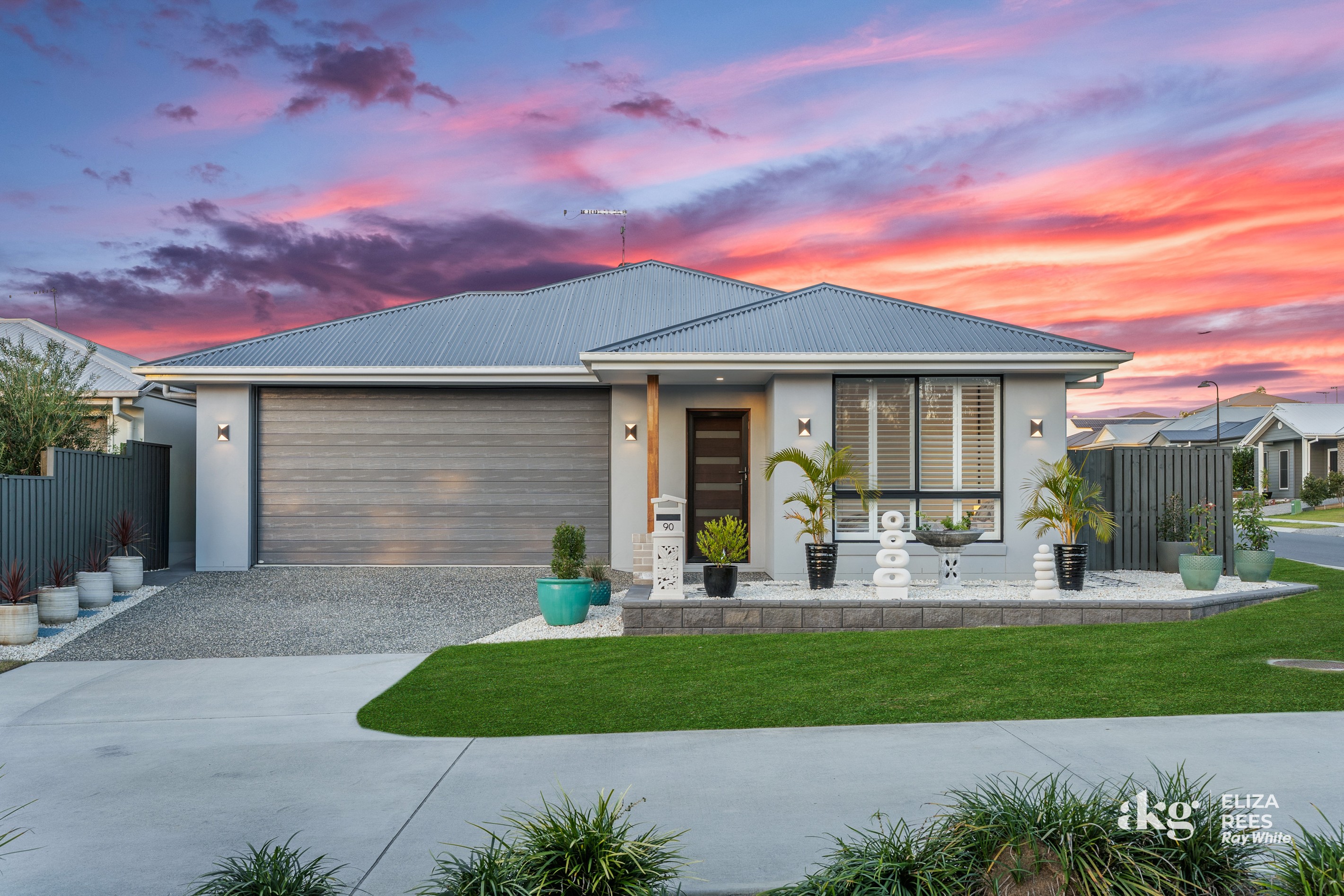 90 Waratah Circuit, Greenbank, QLD 4124