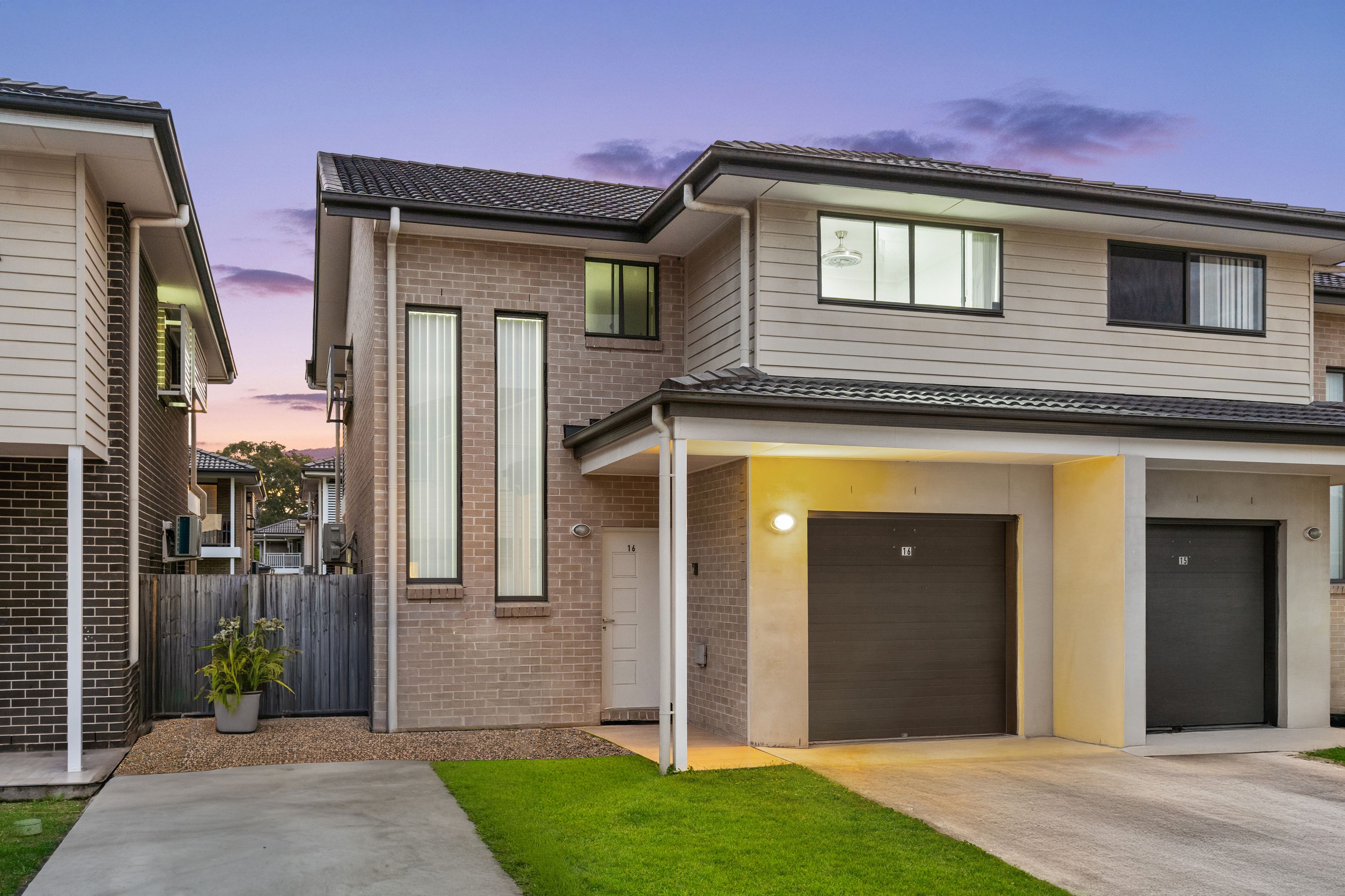 16/17 Norah Street, Crestmead, QLD 4132