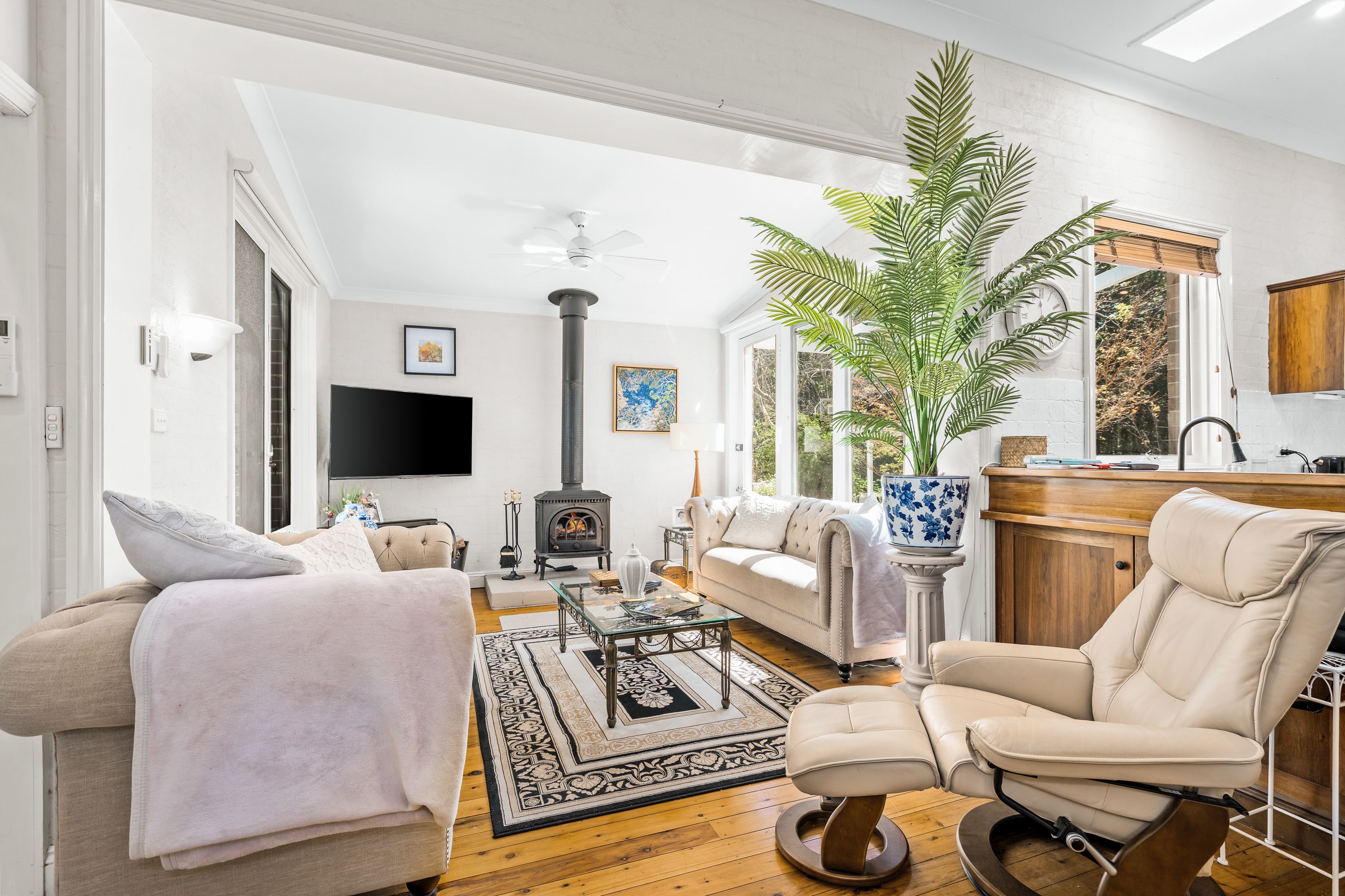 1 Douglas Road — photo 8 of 22