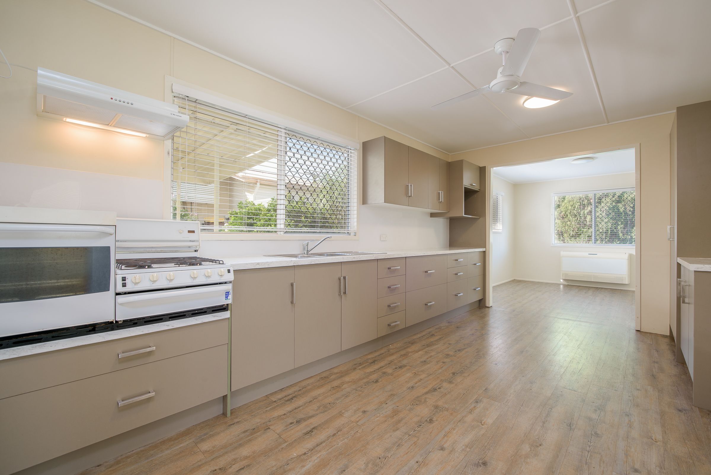 19 Morley Street, West Gladstone, QLD 4680