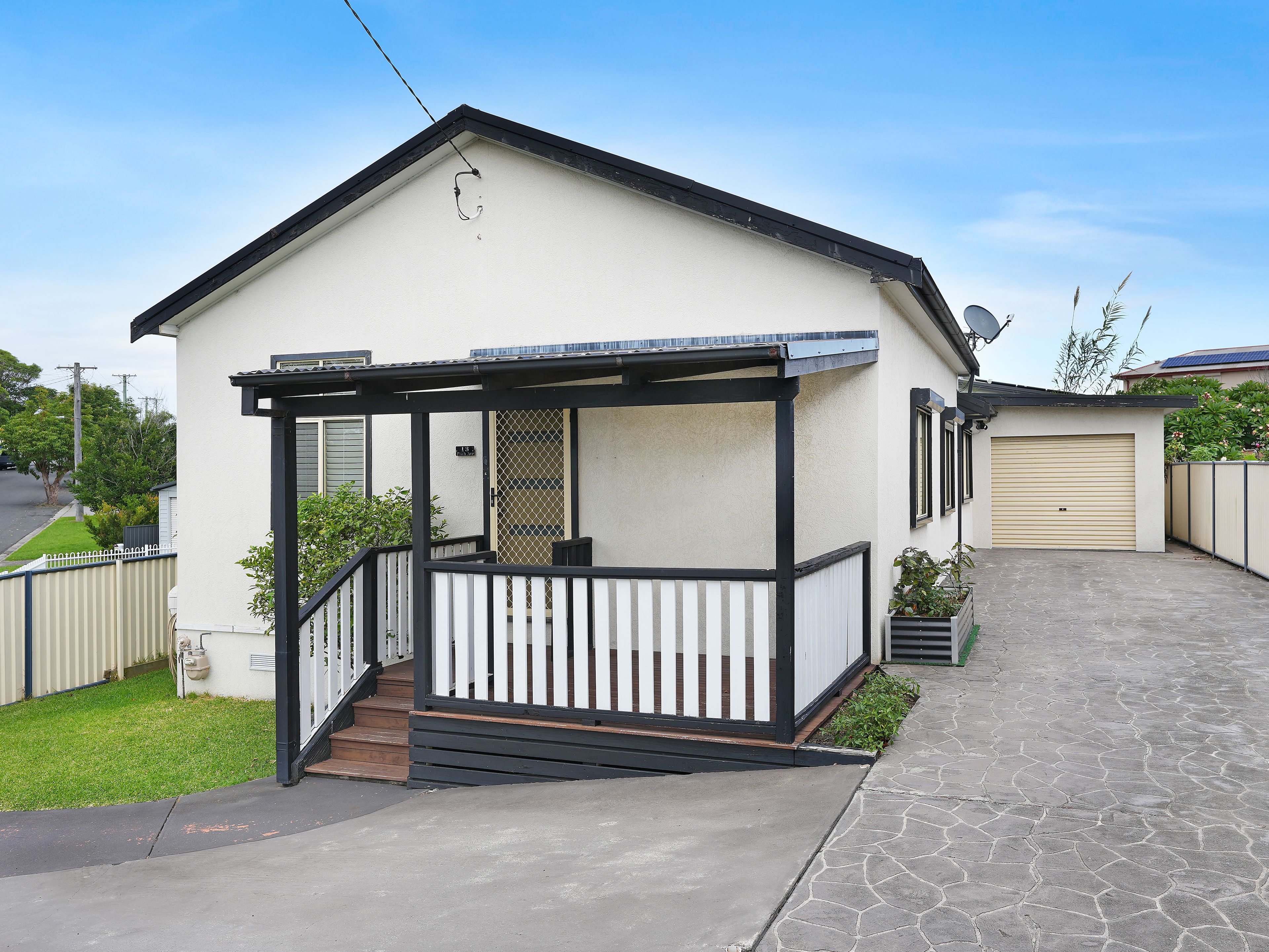13B Fifth Avenue, Port Kembla, NSW 2505