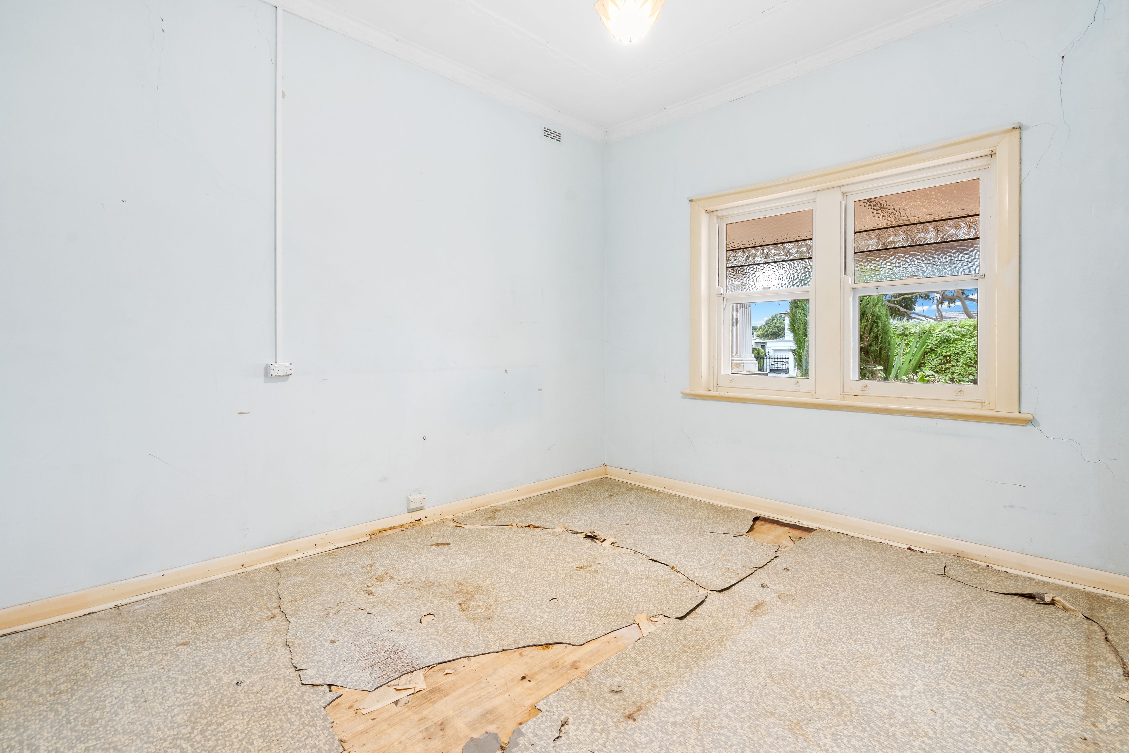 14 Lansdowne Terrace — photo 6 of 11
