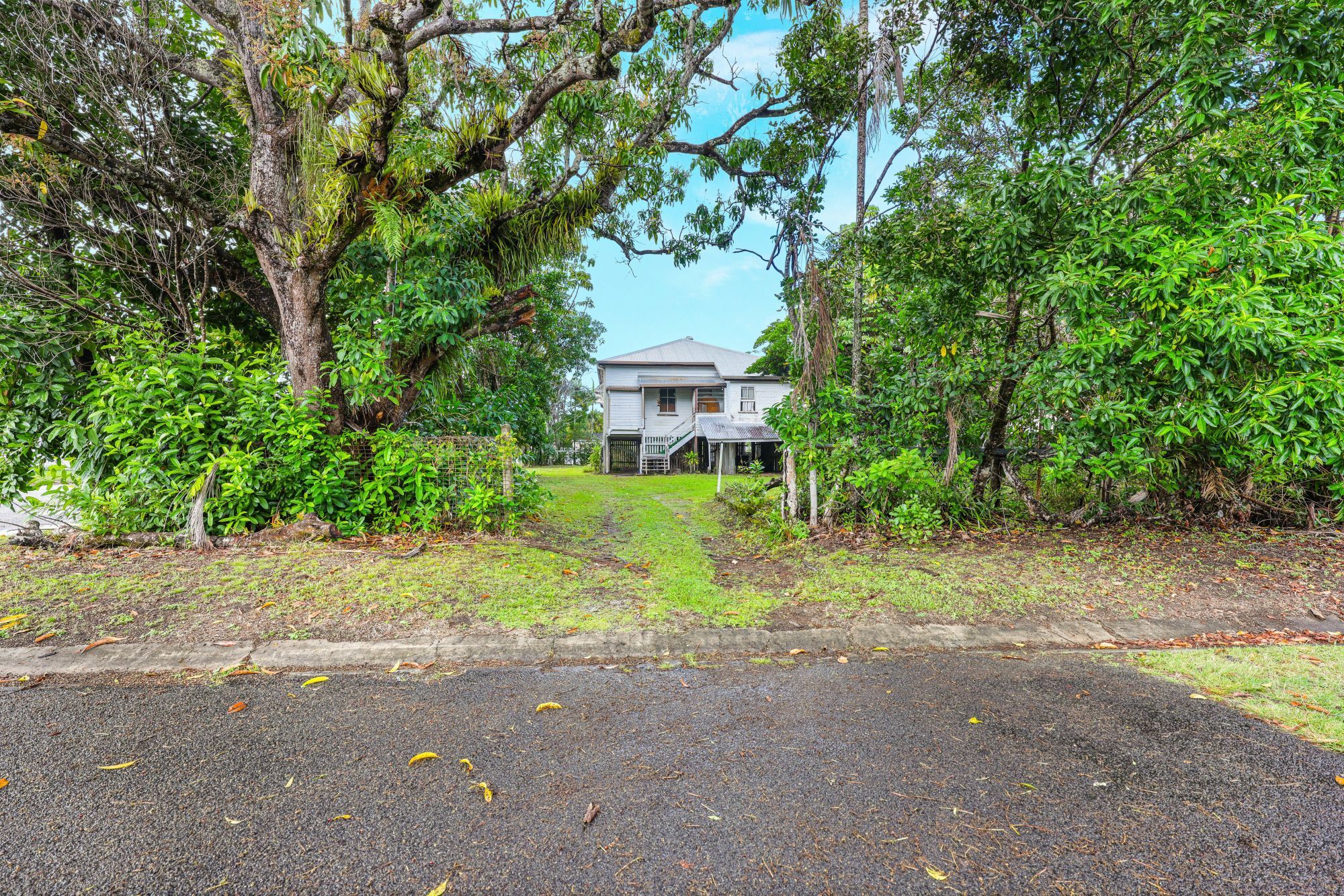 14 James Street, Cairns North, QLD 4870