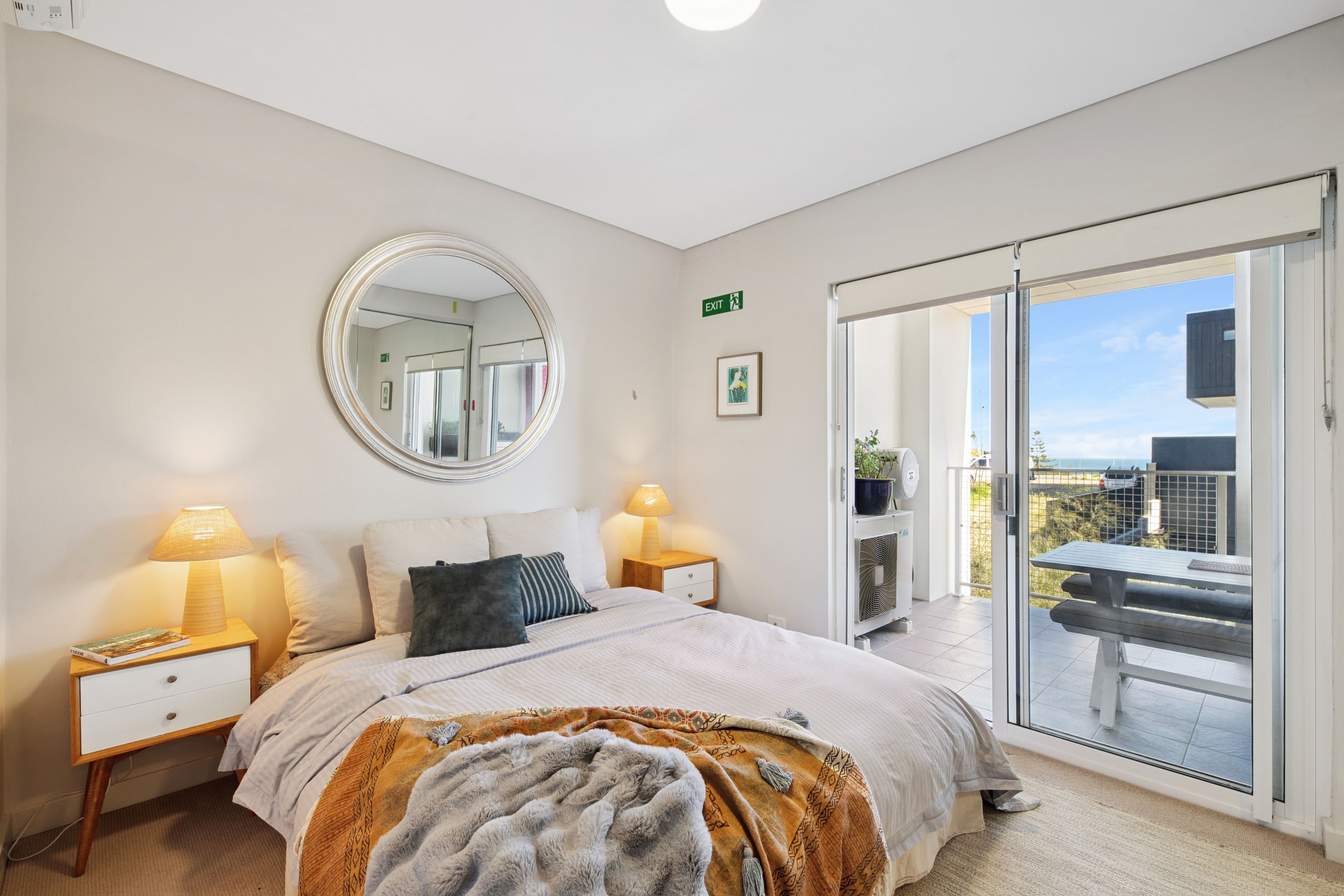 11/14 Lime Street, North Fremantle, WA 6159