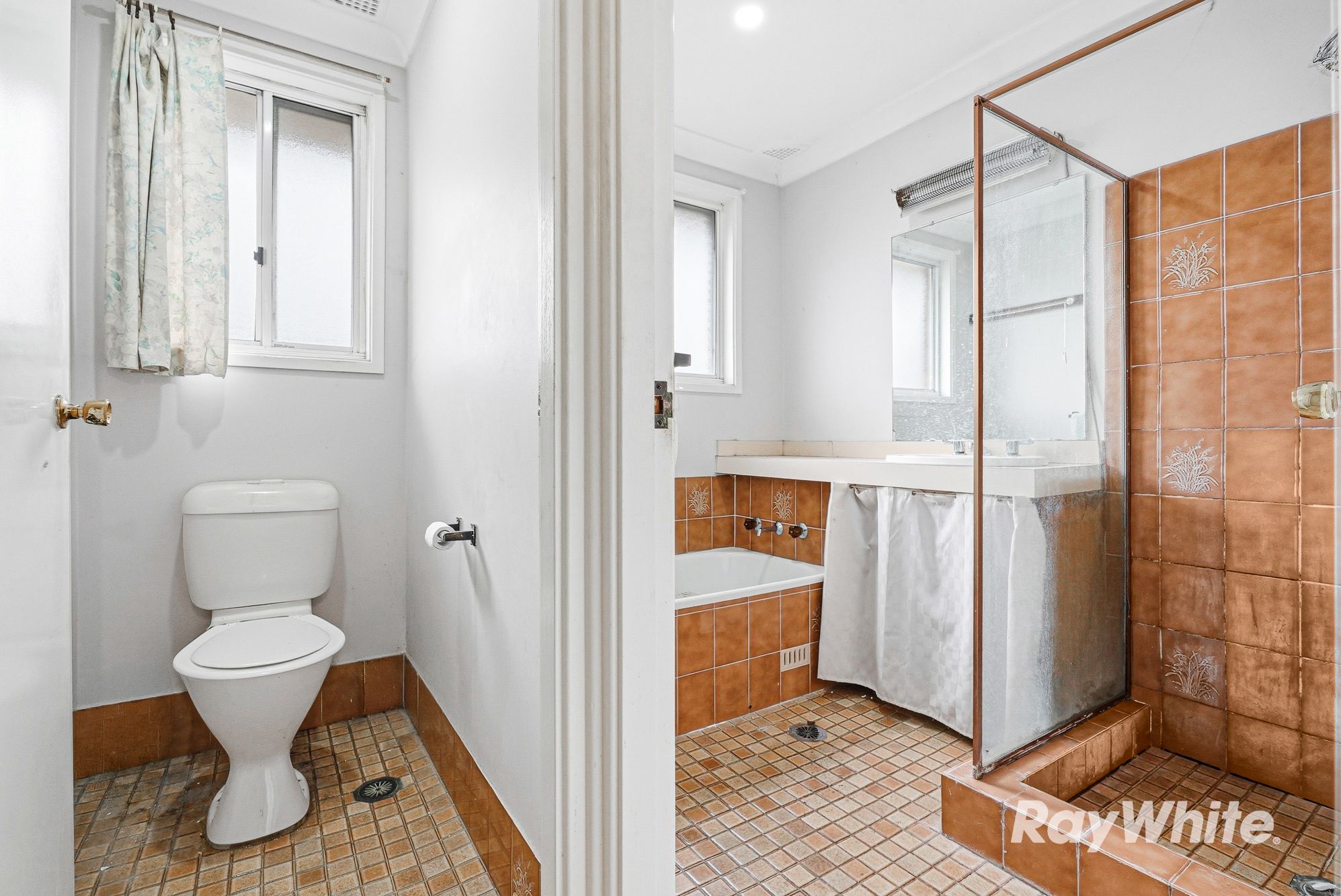 23 Ashgrove Crescent — photo 12 of 20