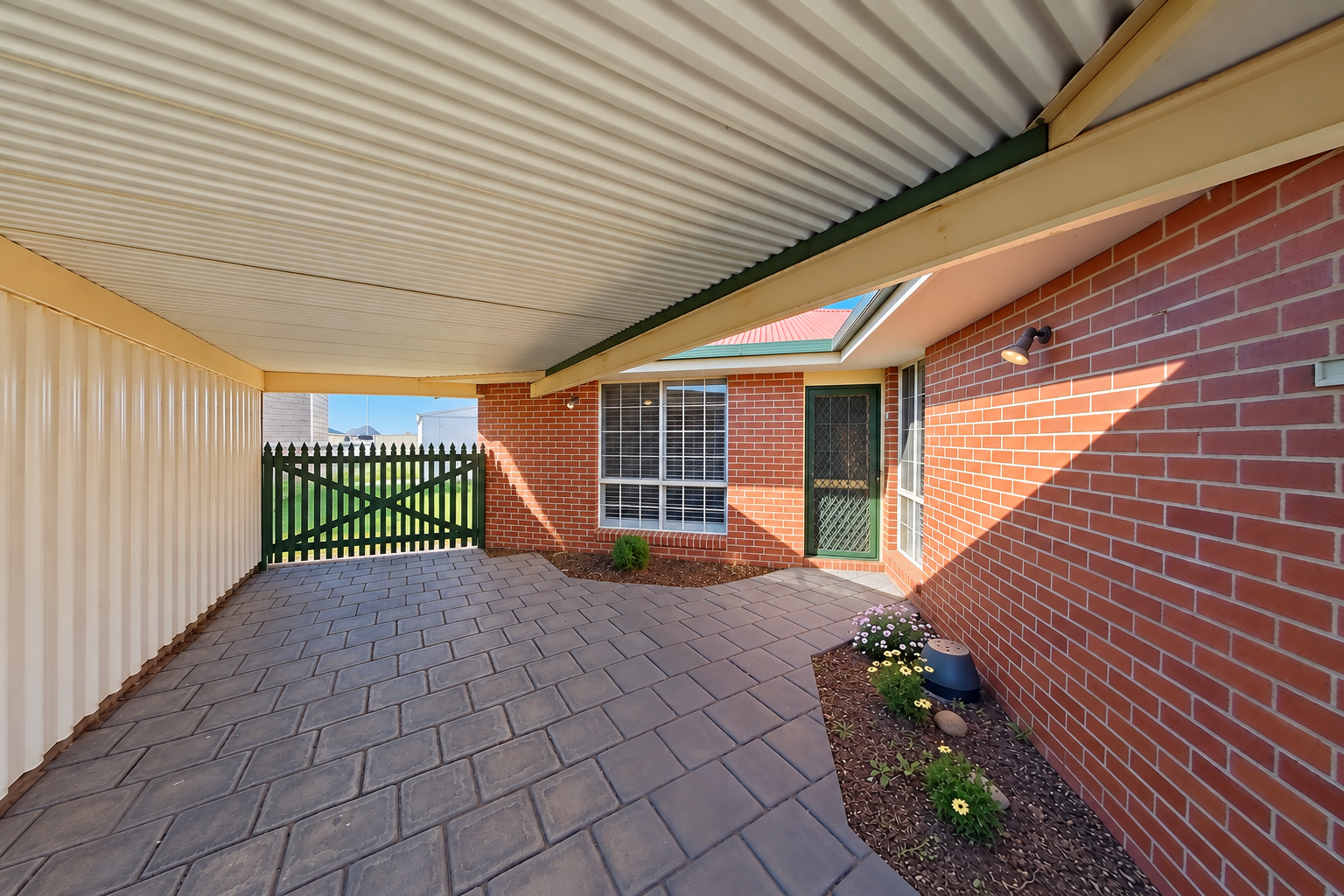 34 Butterworth Street — photo 5 of 7
