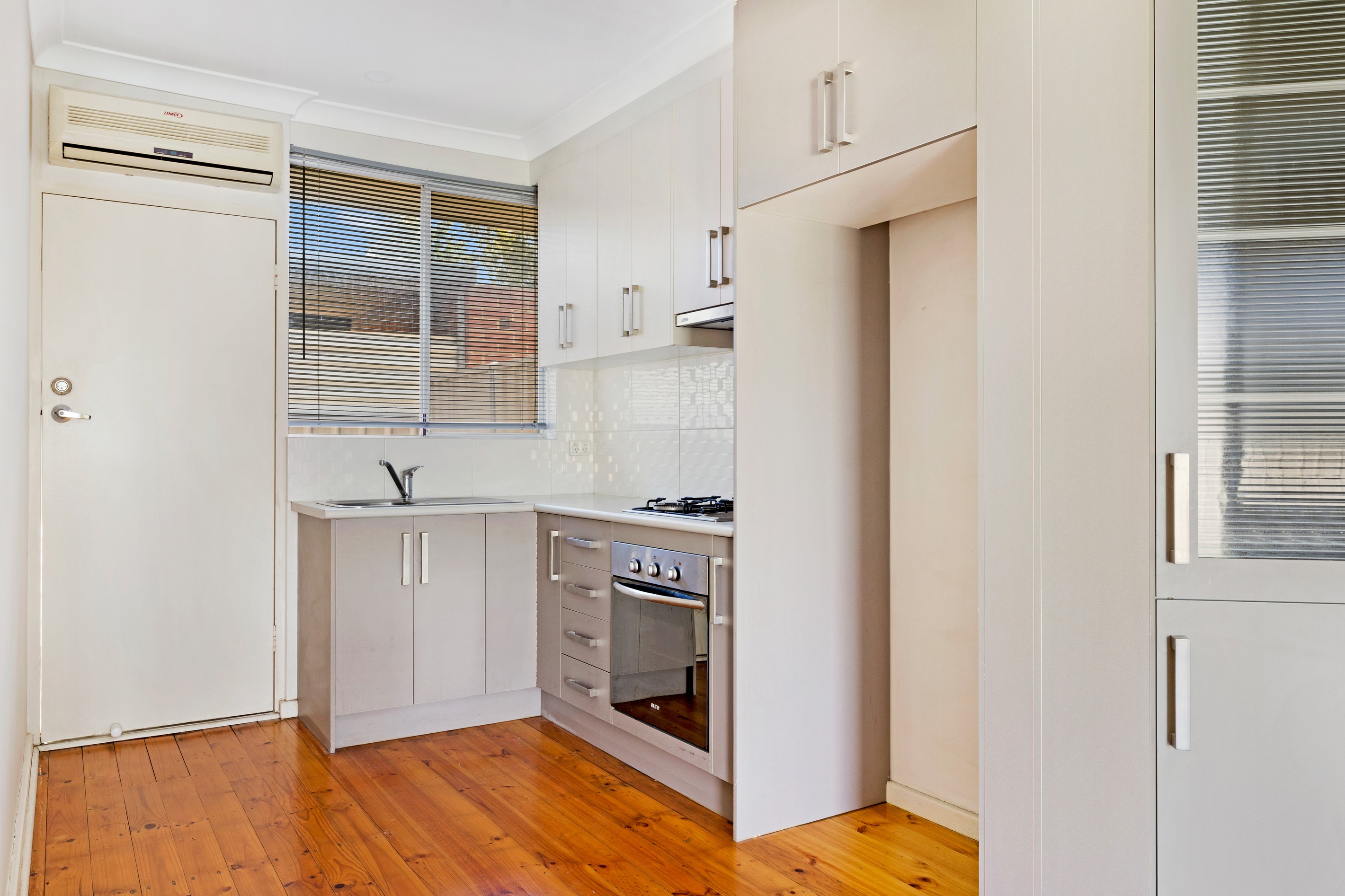 3,4,5/2 Ryan Avenue, Woodville West, SA 5011