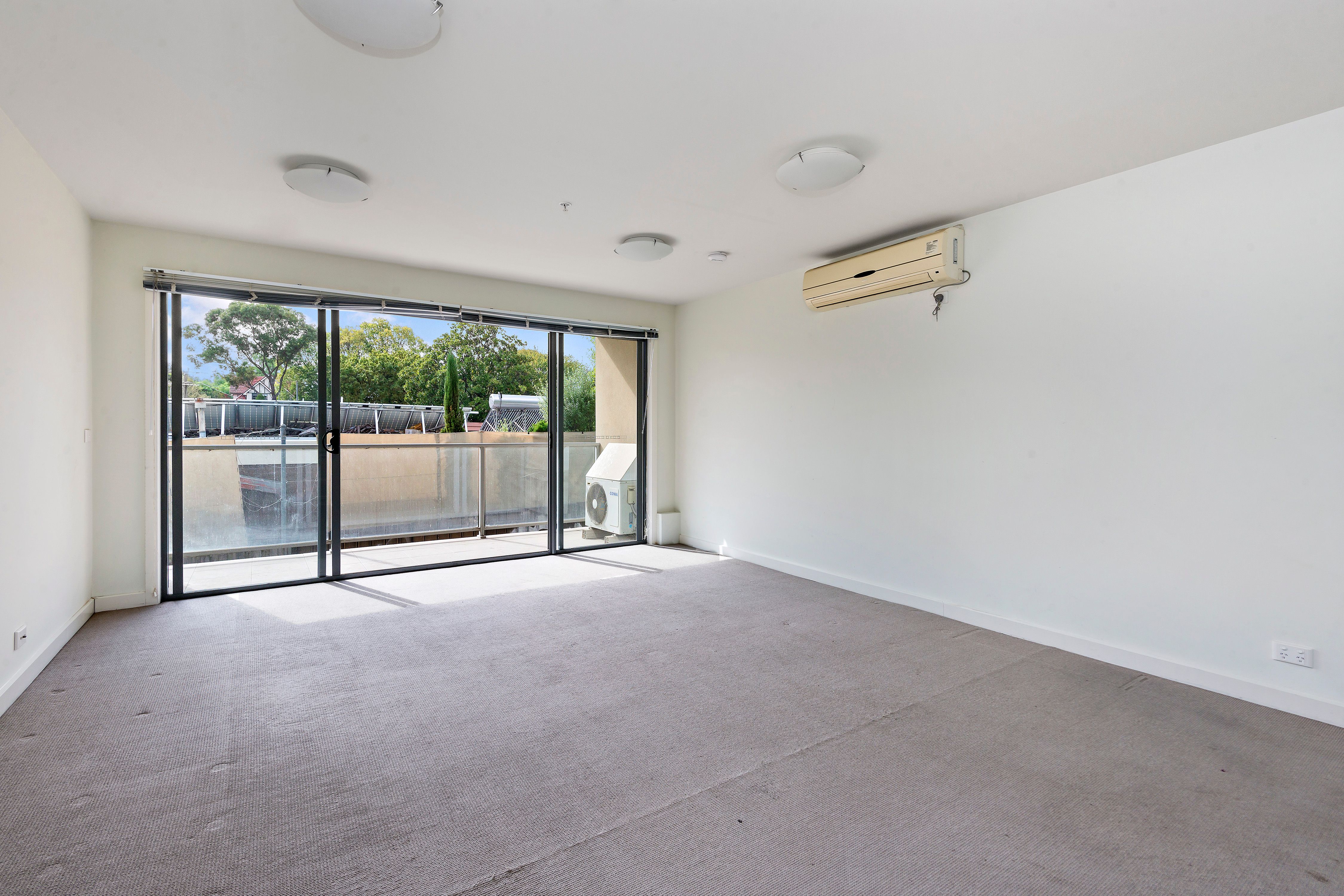 18/79 Atherton Road, Oakleigh, VIC 3166