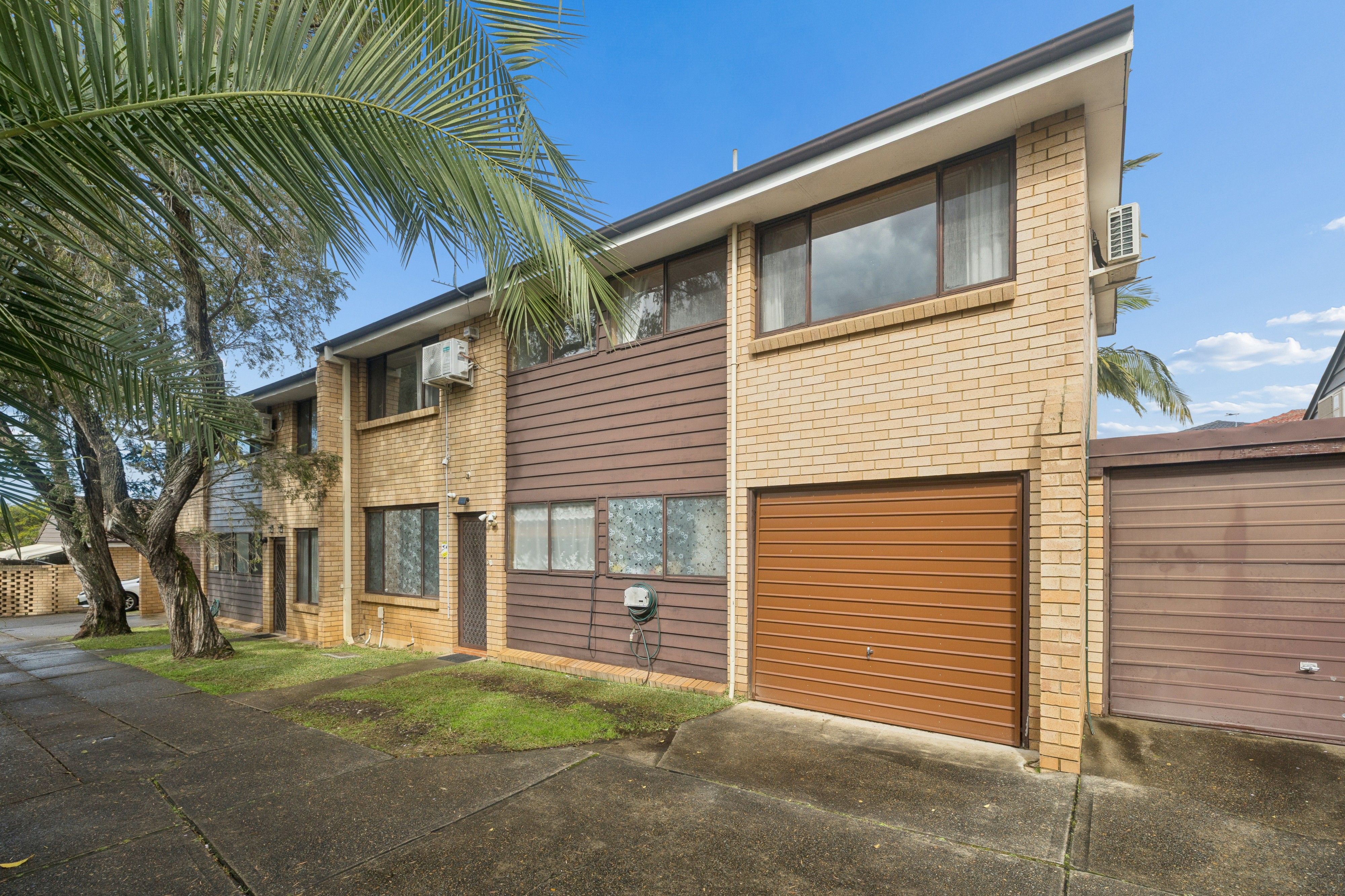 3/77 Pringle Avenue — photo from Ray White Bankstown