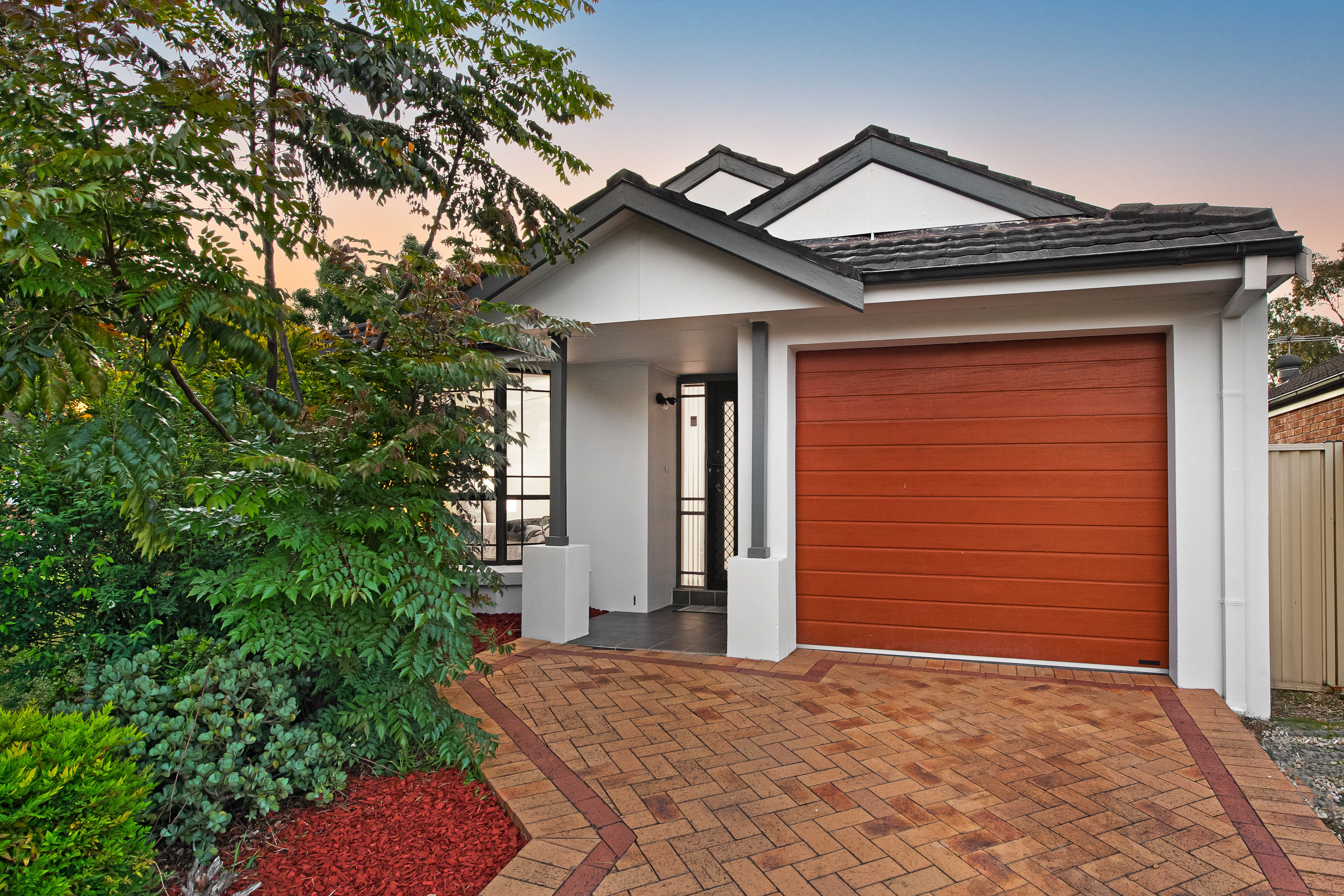 1 Boonderoo Avenue — photo from Ray White United Group - Glenwood