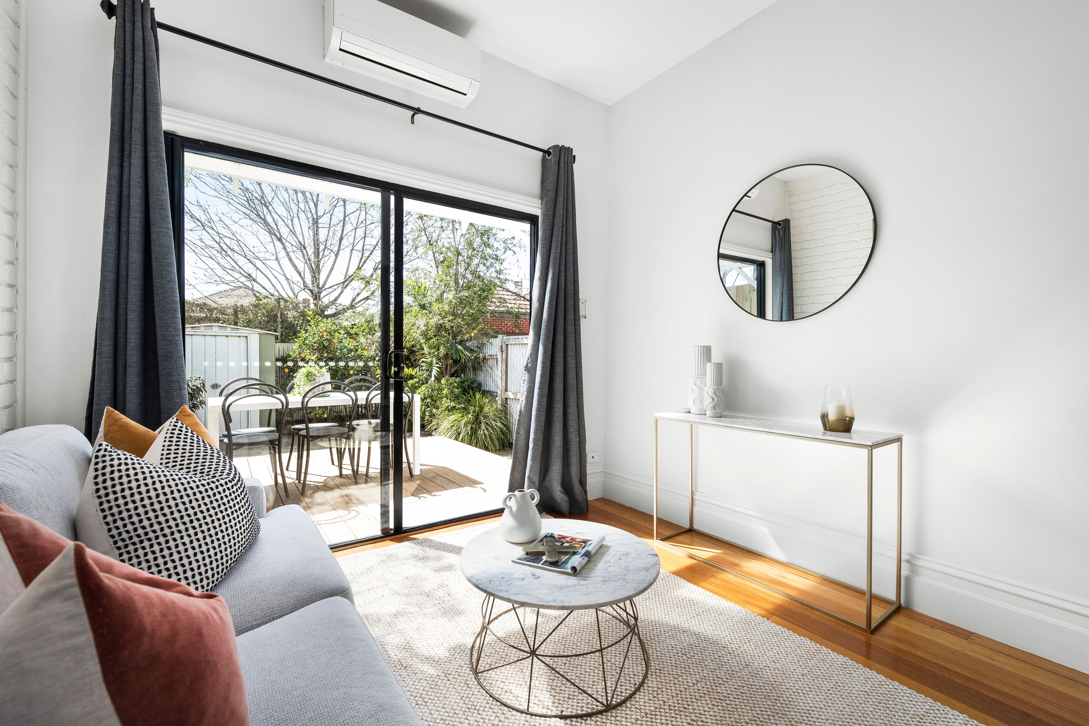 2 Munro Street — photo 13 of 16