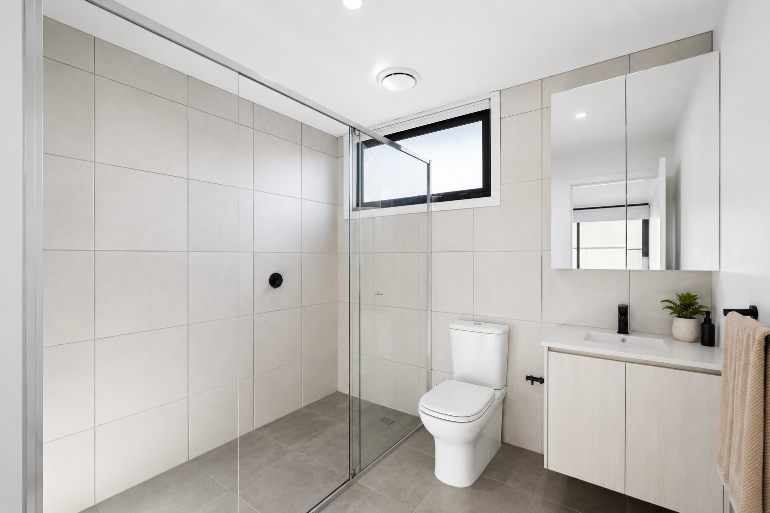 28 Annette Court — photo 12 of 15