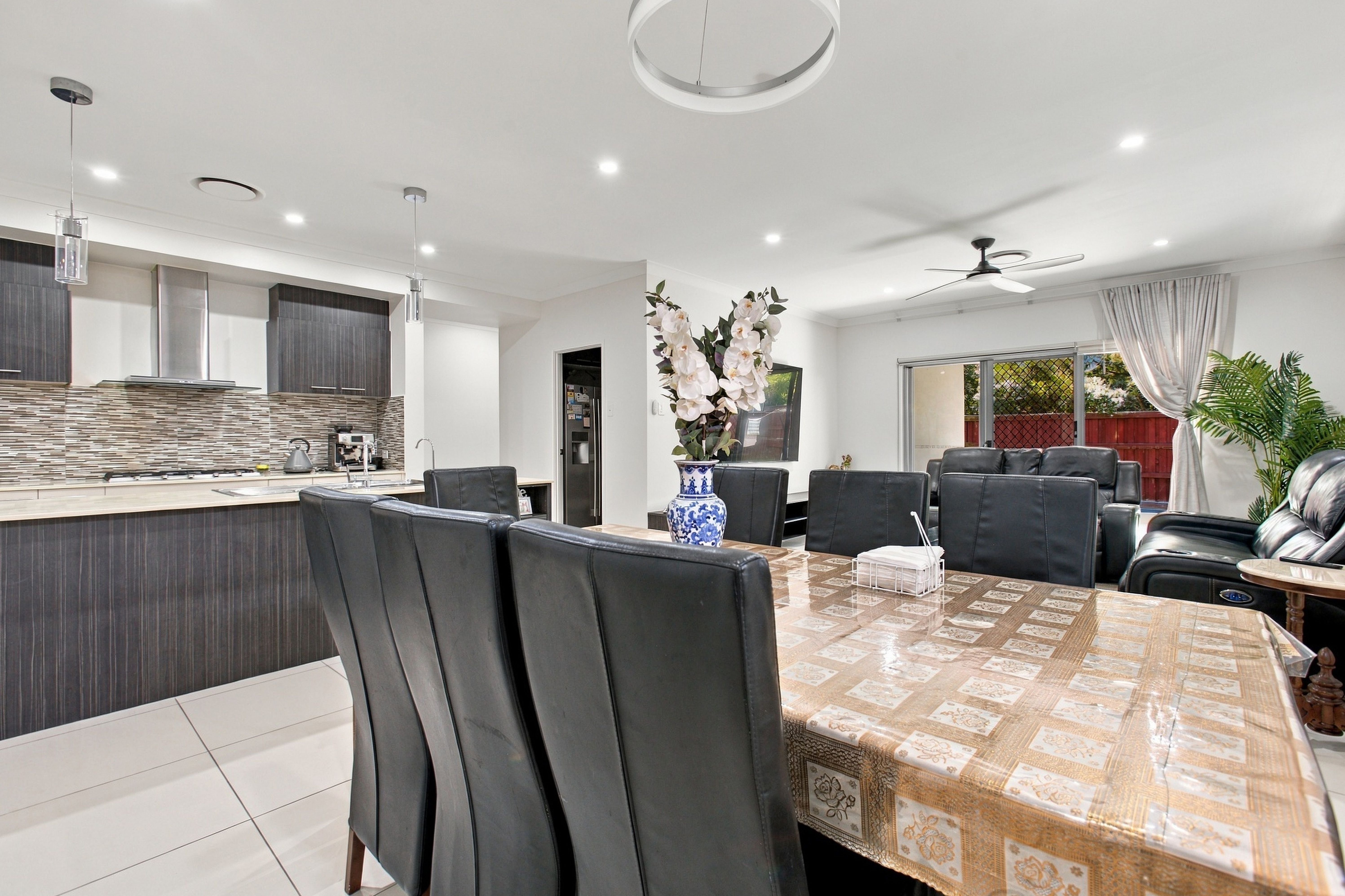 1 Beverley Court — photo 6 of 14