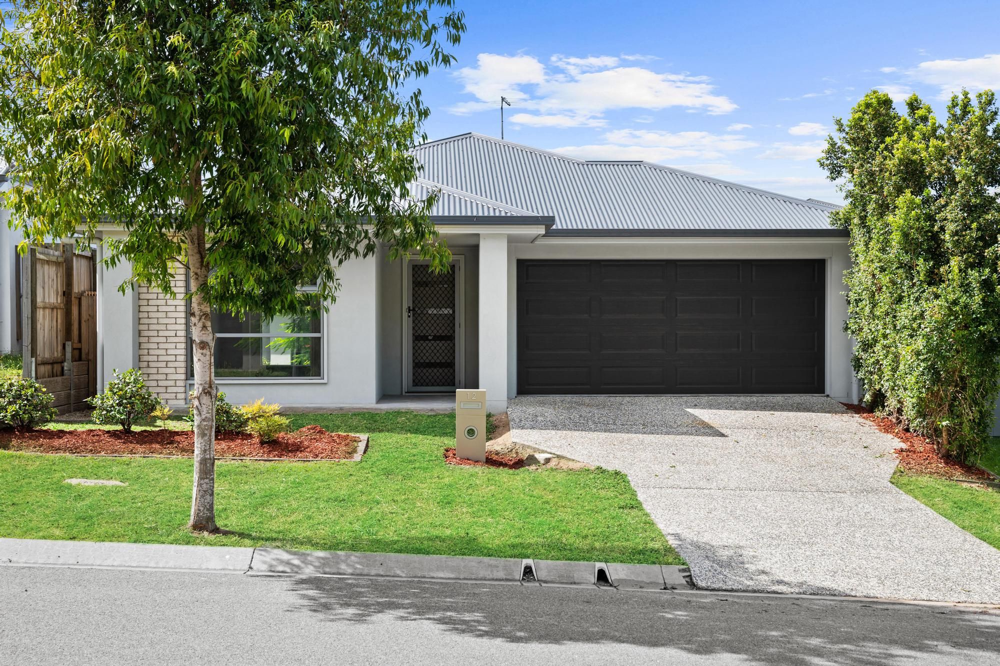 12 Carlos Street, Ripley, QLD 4306