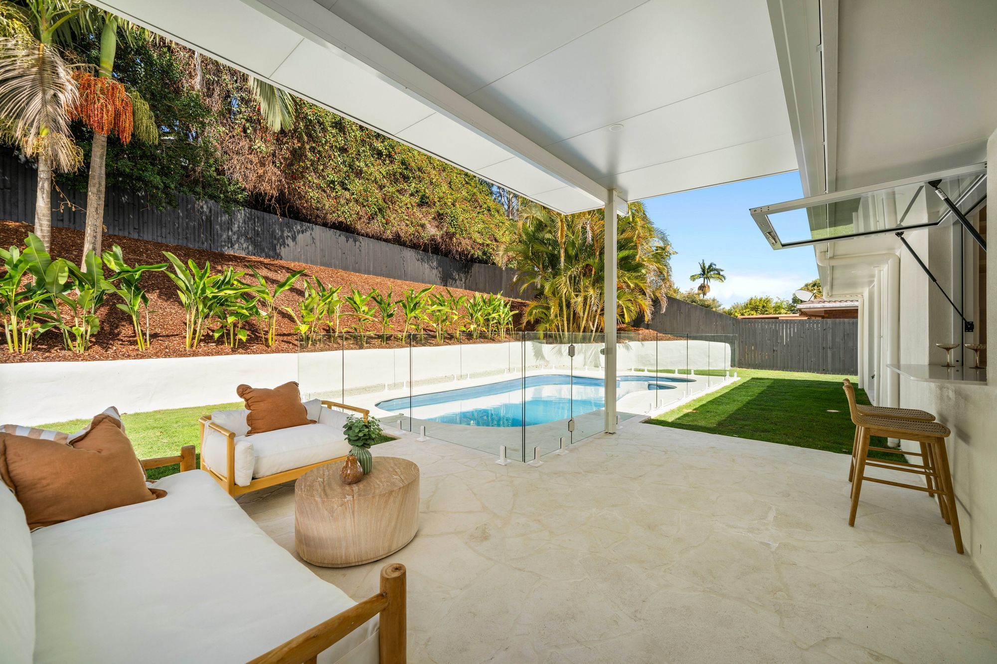 19 Cairngorm Street, Carrara, QLD 4211