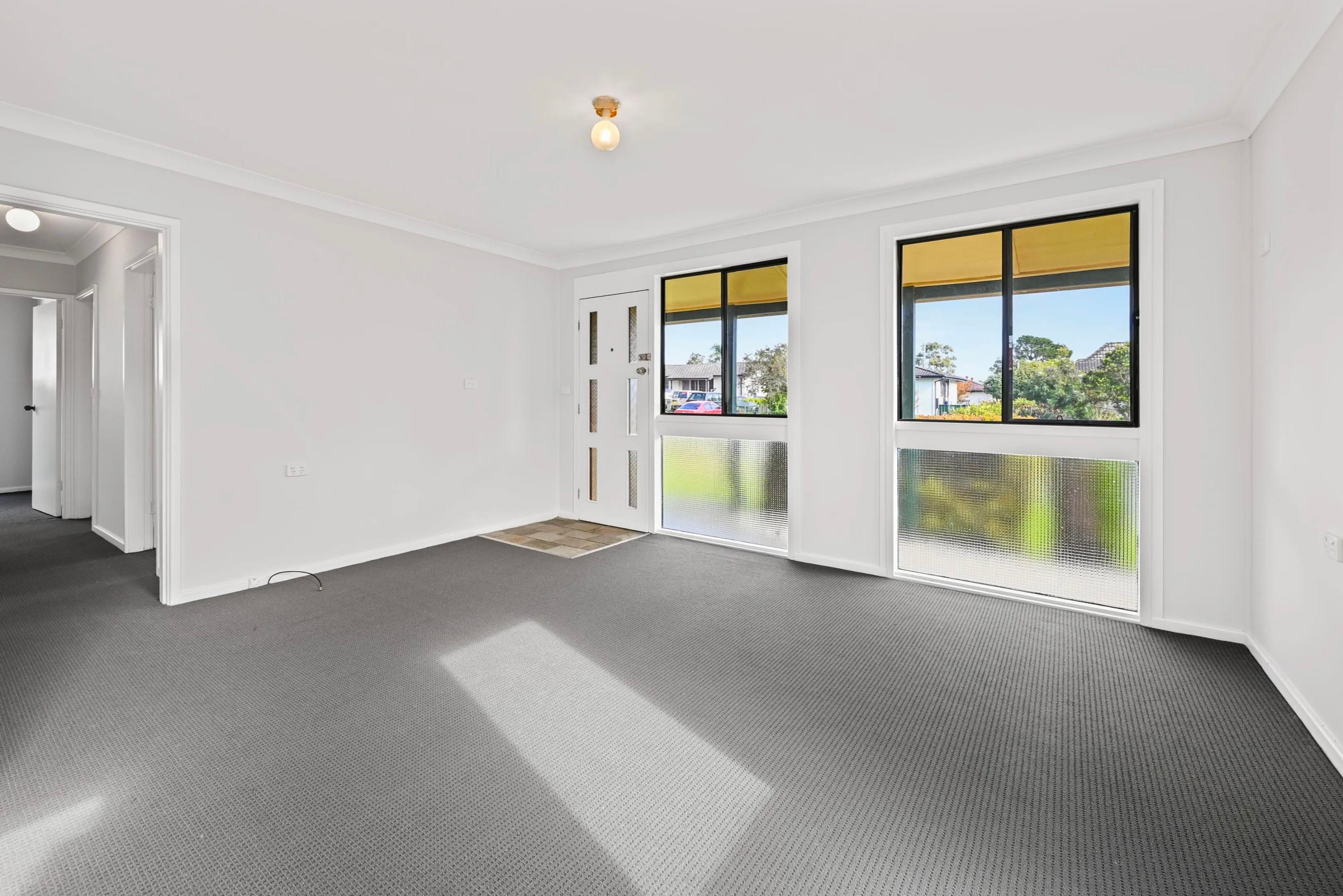 11 Duckenfield Avenue, Woodberry, NSW 2322