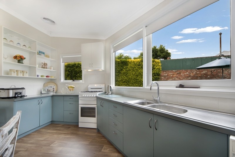 28 Little Clyde Street, Soldiers Hill, VIC 3350