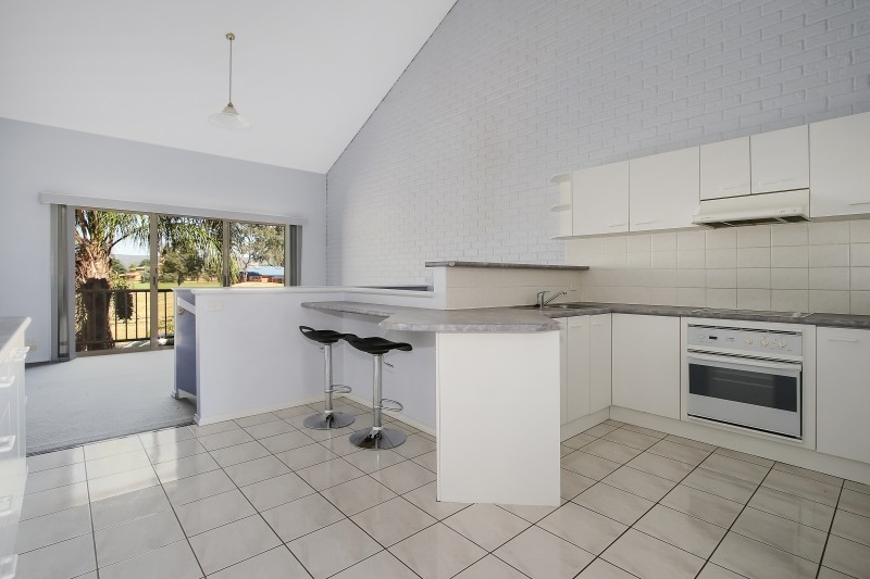 3/542 Kotthoff Street, Lavington, NSW 2641