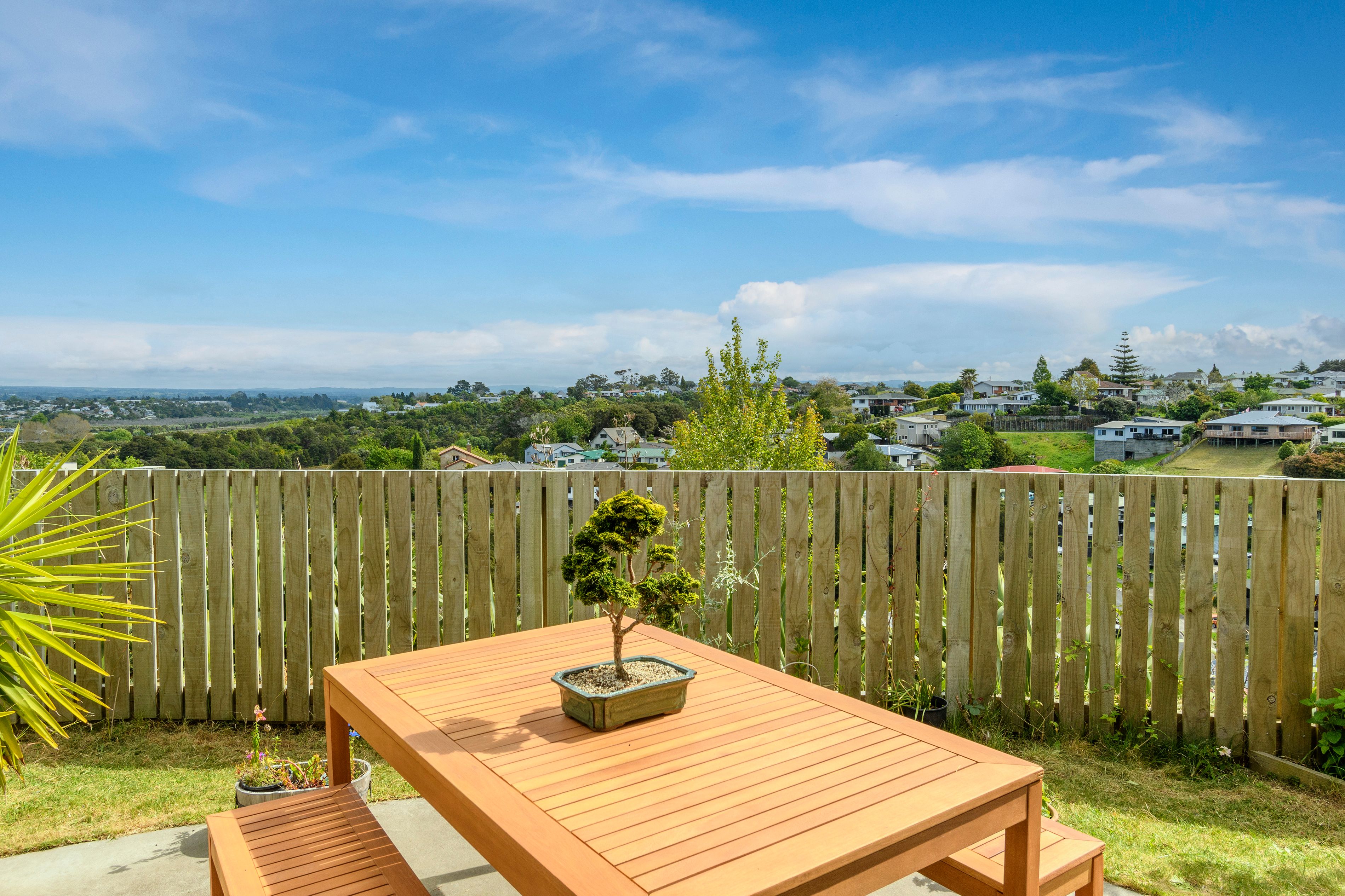 17/162 Waihi Road, Judea, Tauranga City
