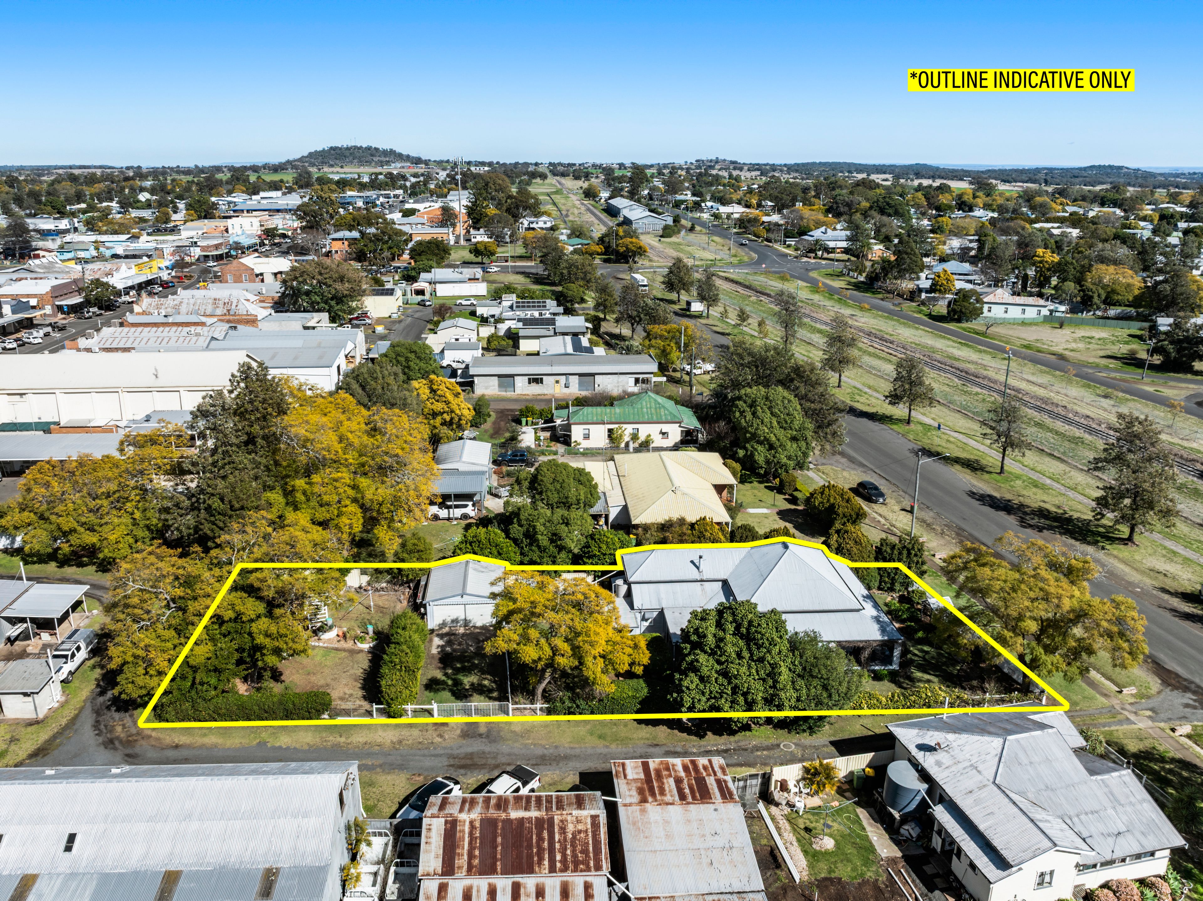 32 Railway Street, Pittsworth, QLD 4356