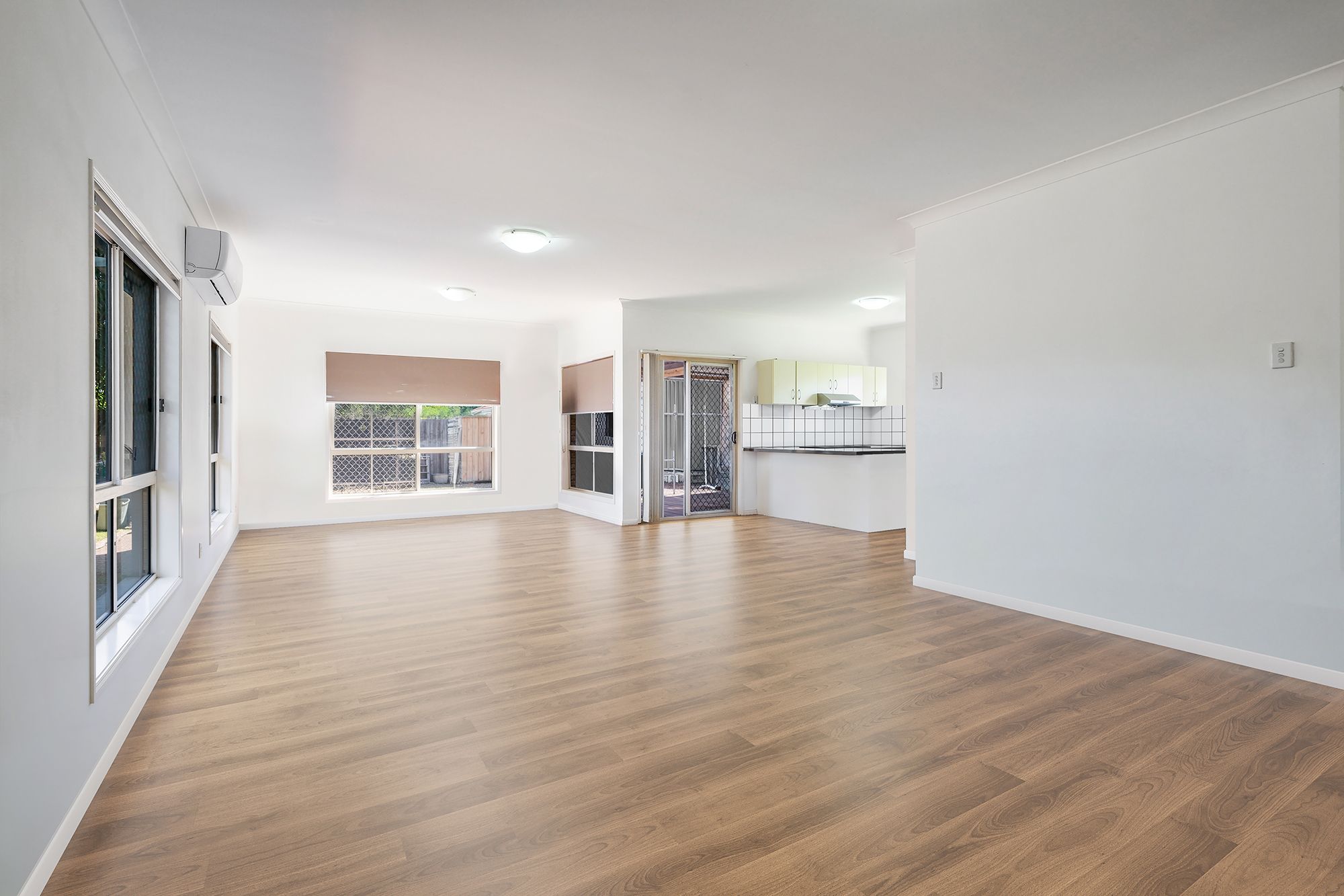 4 Arvin Close — photo 3 of 15