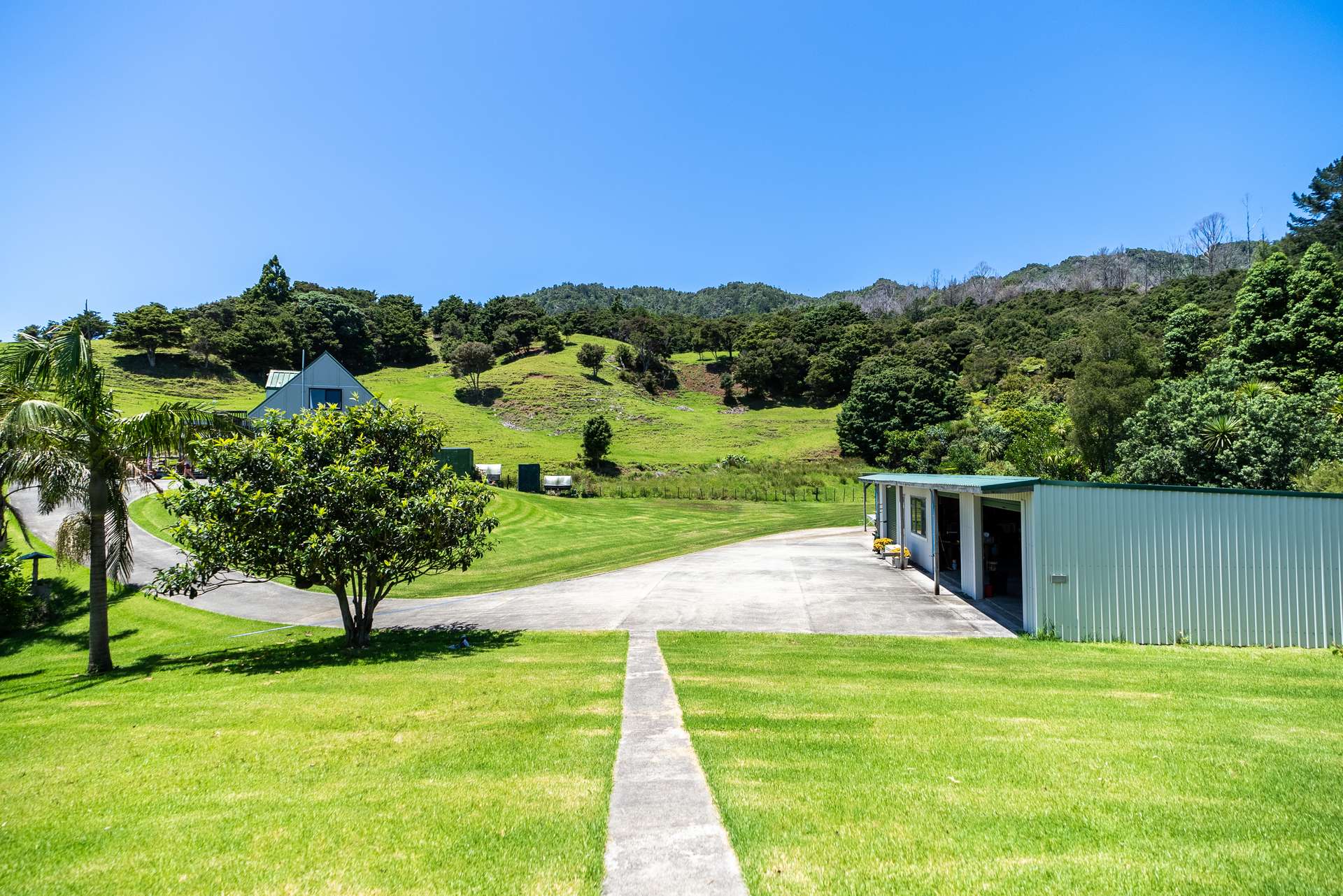 1981 Whangarei Heads Road photo 24