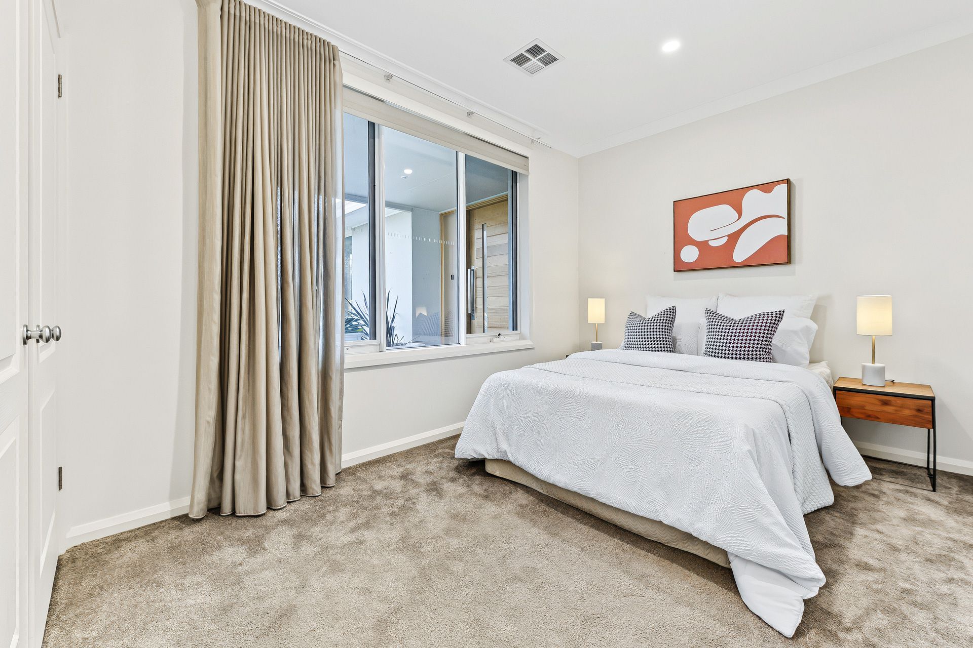 3 Diamond Avenue — photo 15 of 21