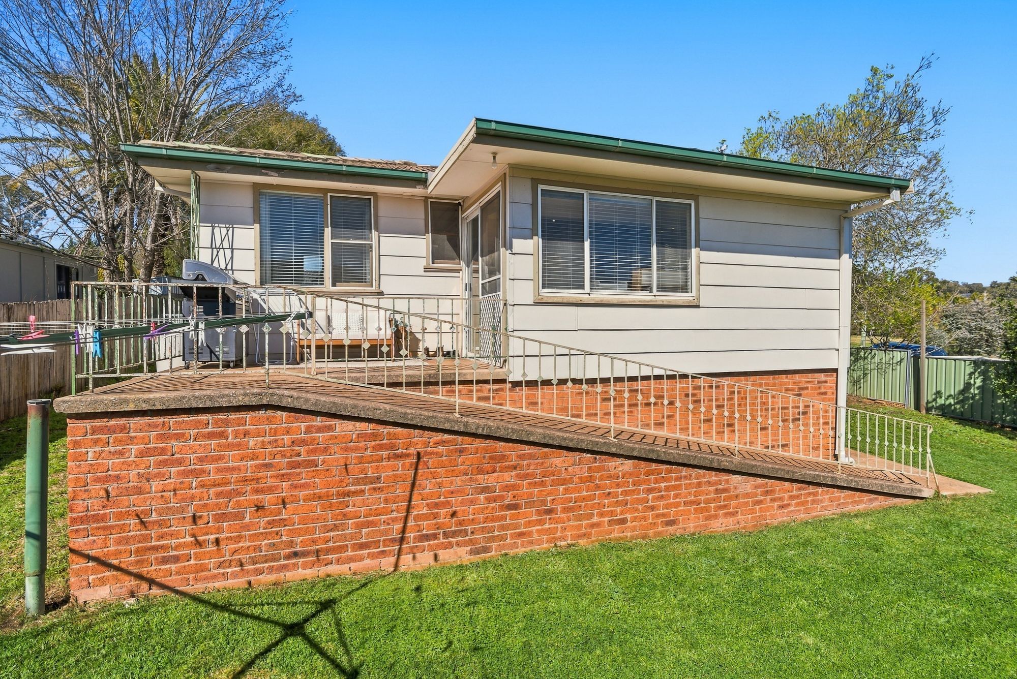69a Molong Street — photo 16 of 17