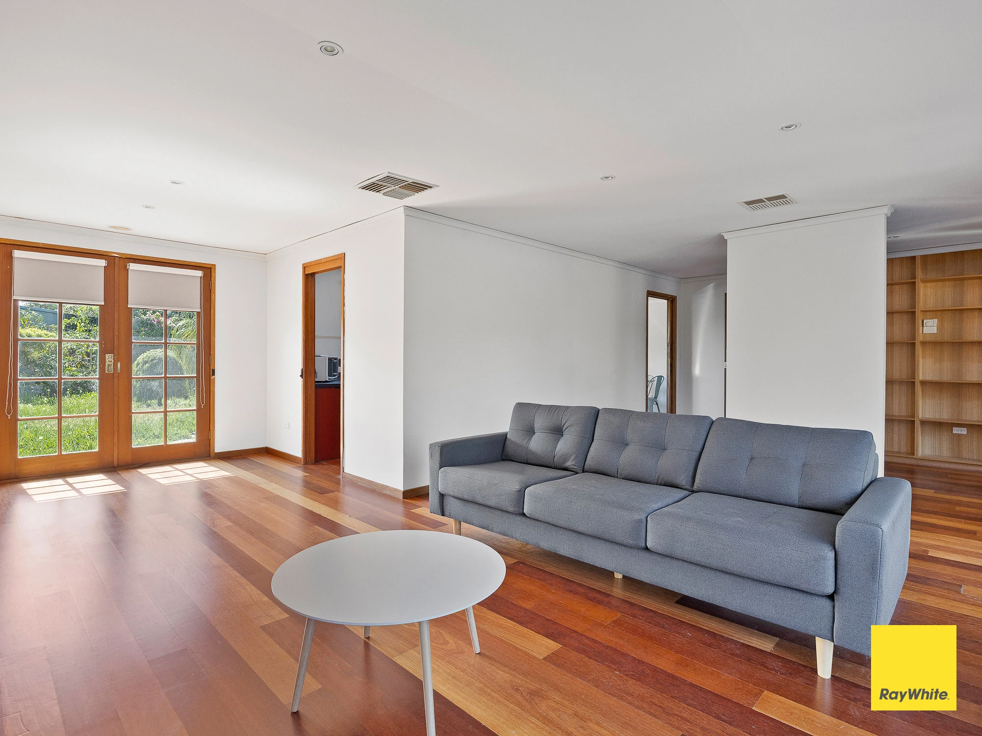5 Louisa Court, Strathdale, VIC 3550