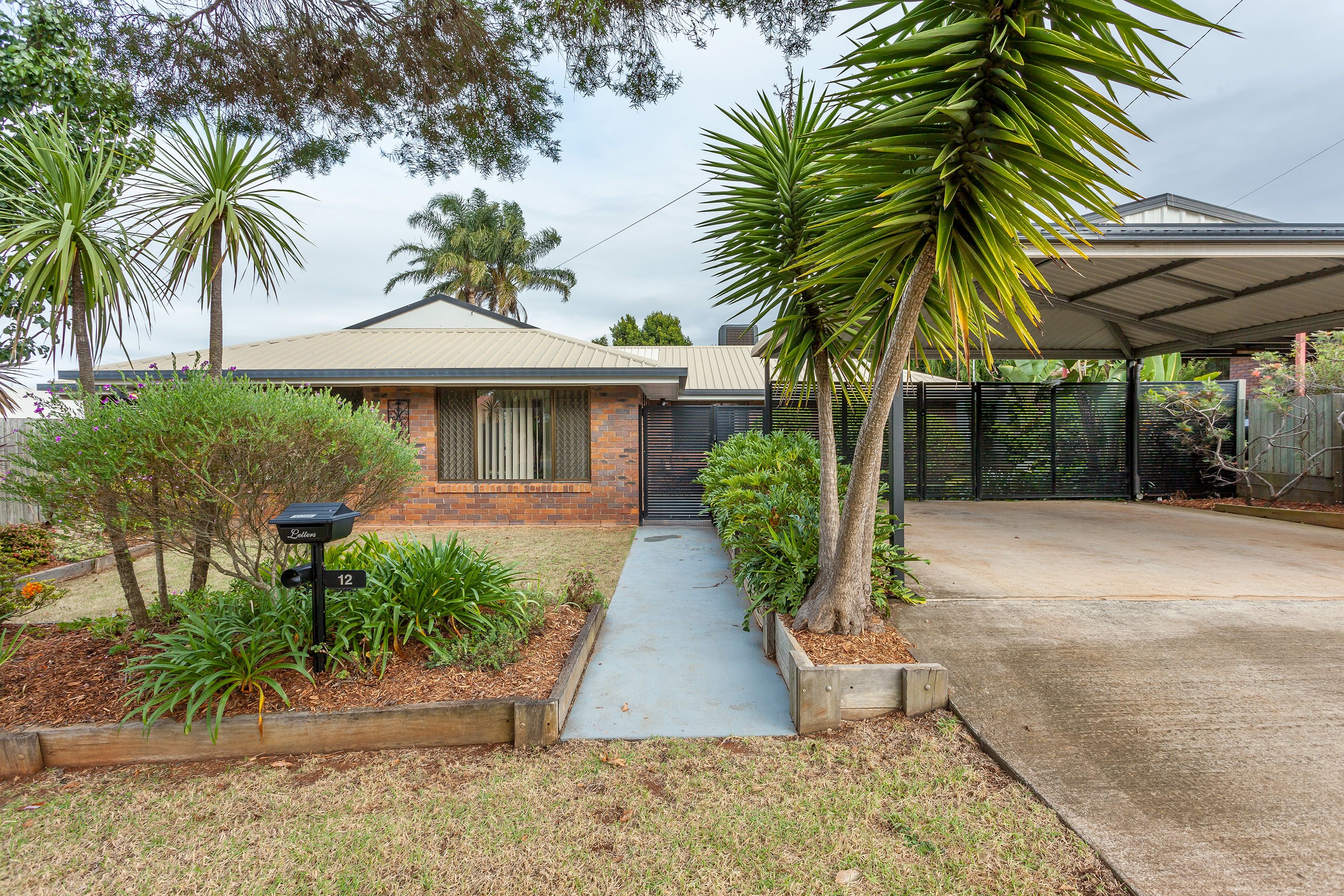 12 Dunemann Street, Kearneys Spring, QLD 4350