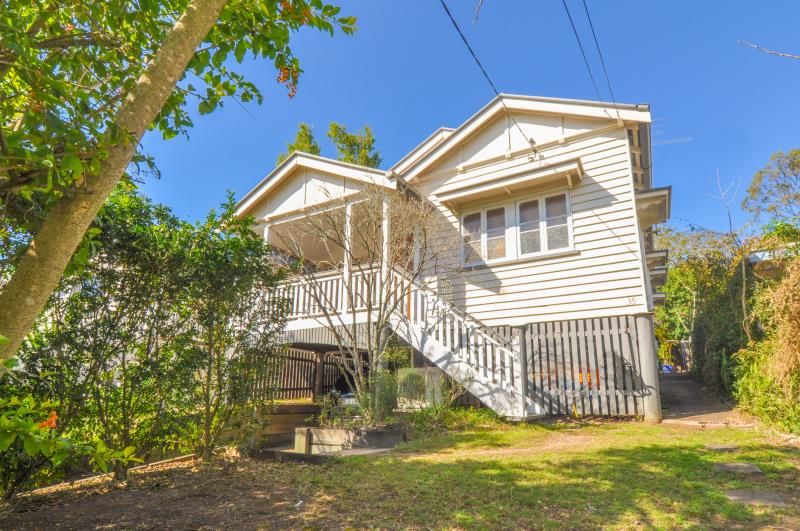 35 Crown Street, Bardon, QLD 4065