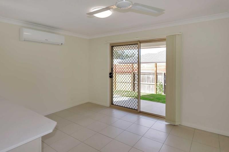 1/7 Hermes Way, Wulkuraka, QLD 4305