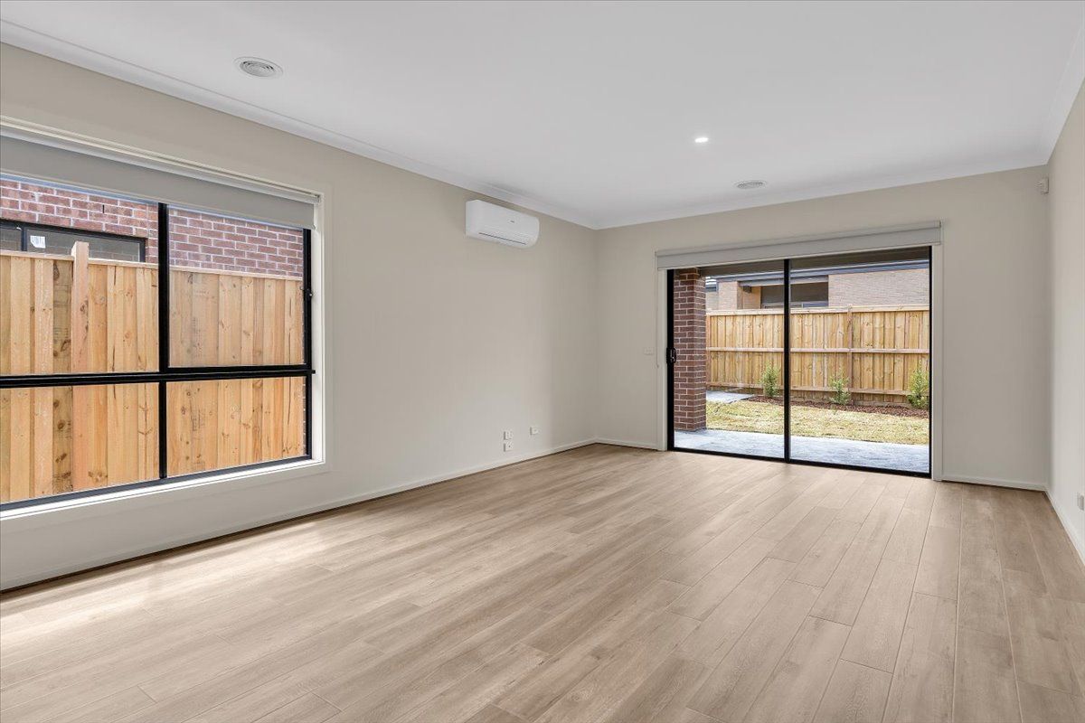 13 Riveting Road, Wyndham Vale, VIC 3024